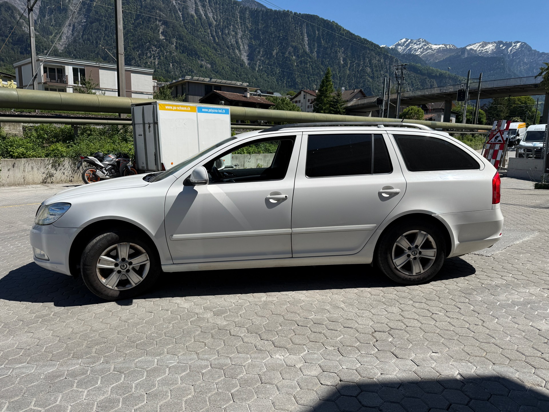SKODA 1.8 T-FSI Adventure 4x4-image-3