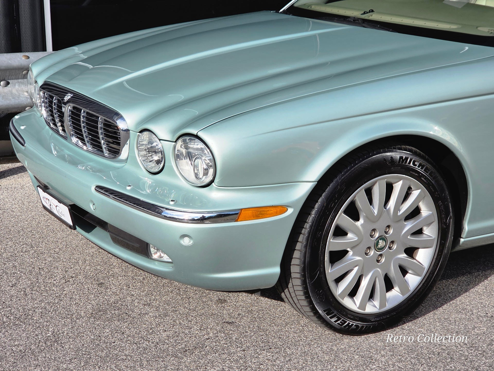 JAGUAR XJ8 4.2 V8 Executive - voiture CH - 1ère main - bon état - vendue expertisée du jour.-image-7