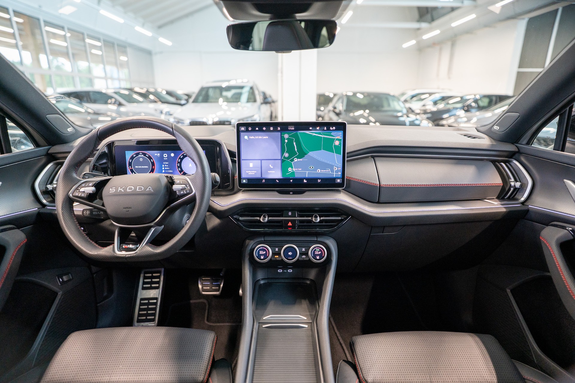 SKODA Kodiaq 2.0 TSI RS / 7 Sitze / Panorama-Glasdach / HeadUp / Anhängerkupplung-image-20