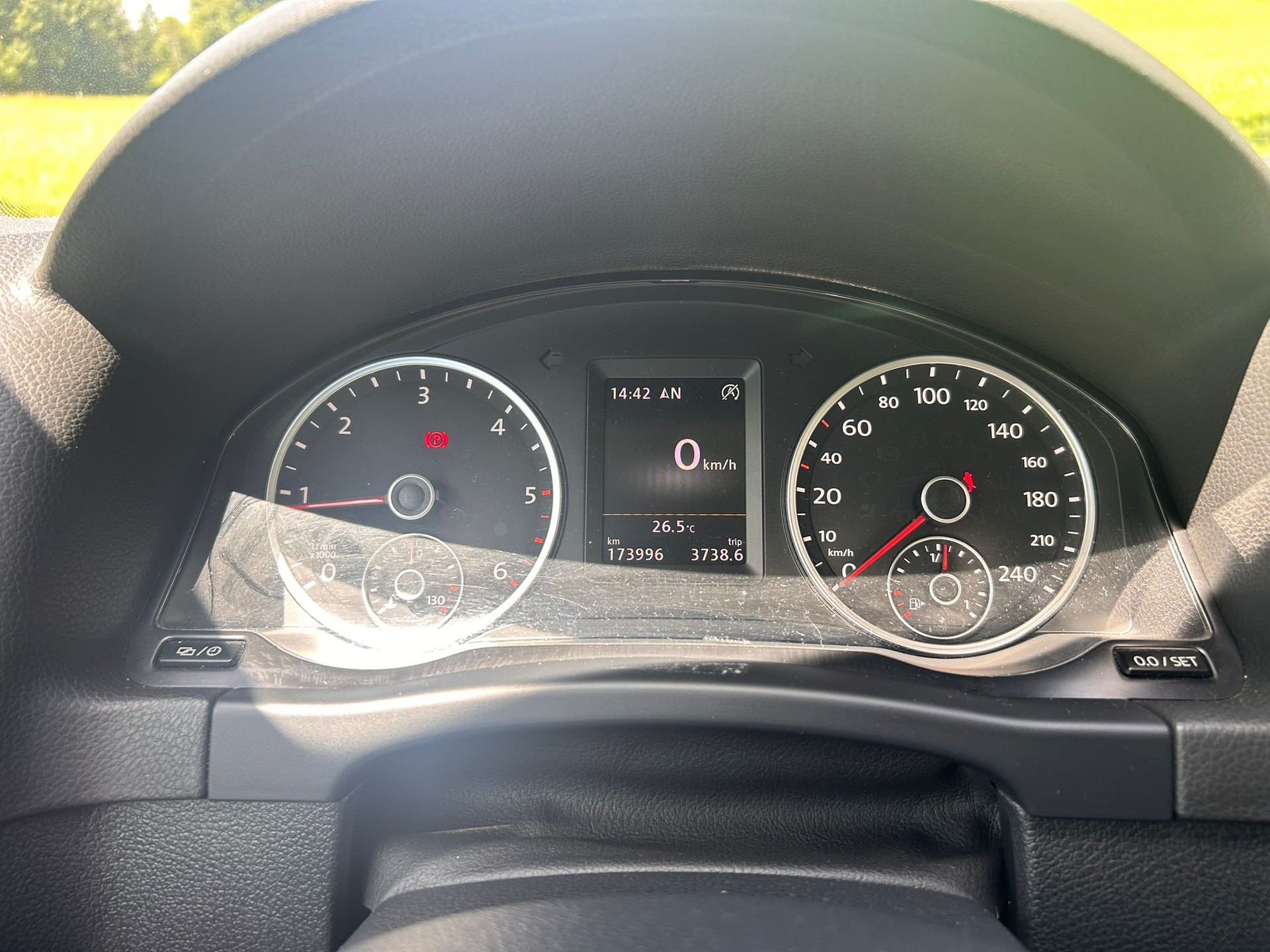 VW Tiguan 2.0 TDI Lounge 4Motion DSG-image-18