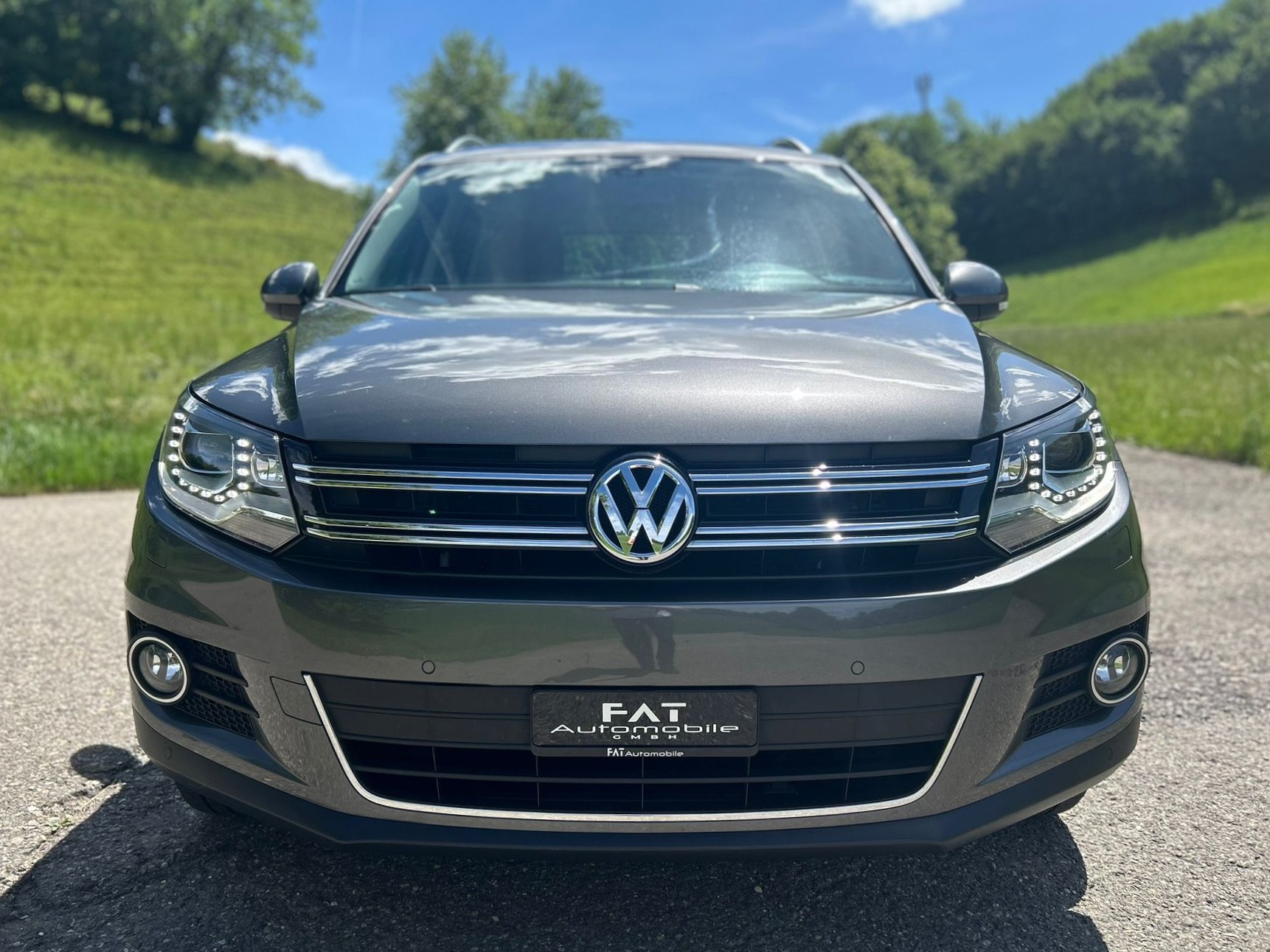 VW Tiguan 2.0 TDI Lounge 4Motion DSG-image-7
