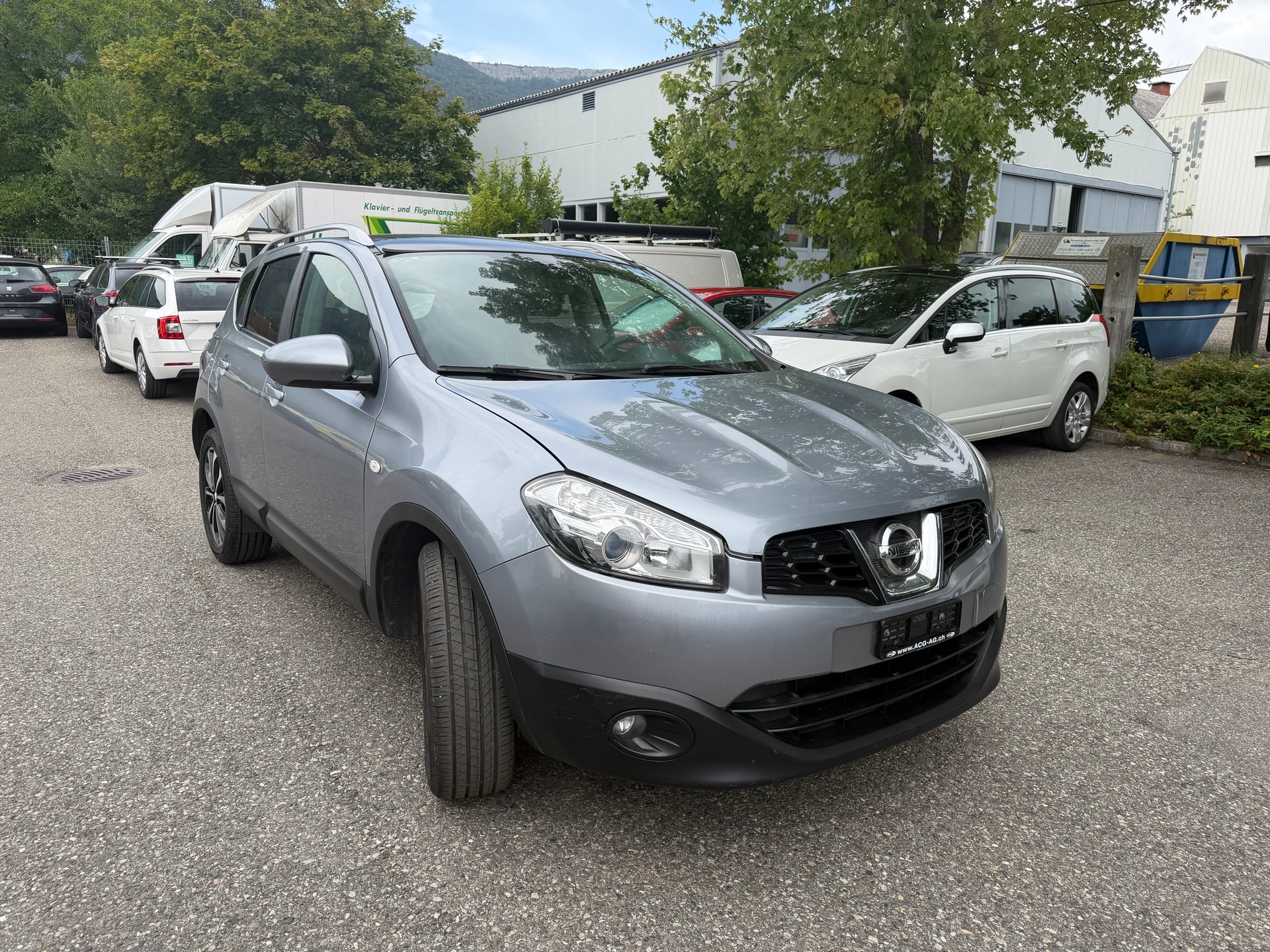 NISSAN Qashqai 2.0 4WD i-Way XTronic CVT * Navigation * Klima-auto * MF-Lenkrad-Tempomat * RF-Kamera * AHK 1400Kg * B5a-image-2