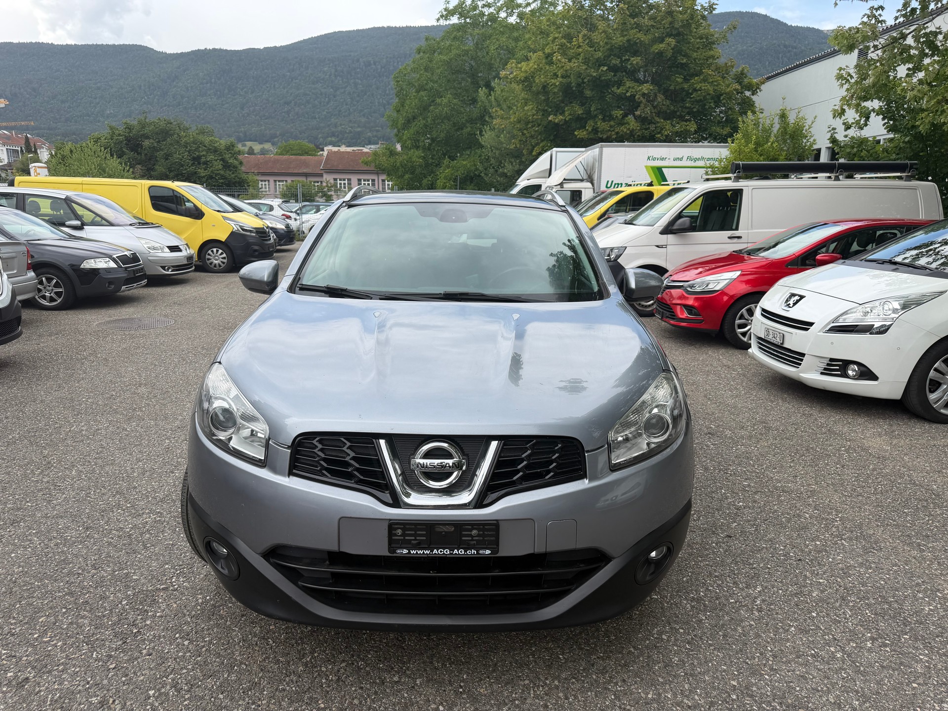 NISSAN Qashqai 2.0 4WD i-Way XTronic CVT * Navigation * Klima-auto * MF-Lenkrad-Tempomat * RF-Kamera * AHK 1400Kg * B5a-image-1