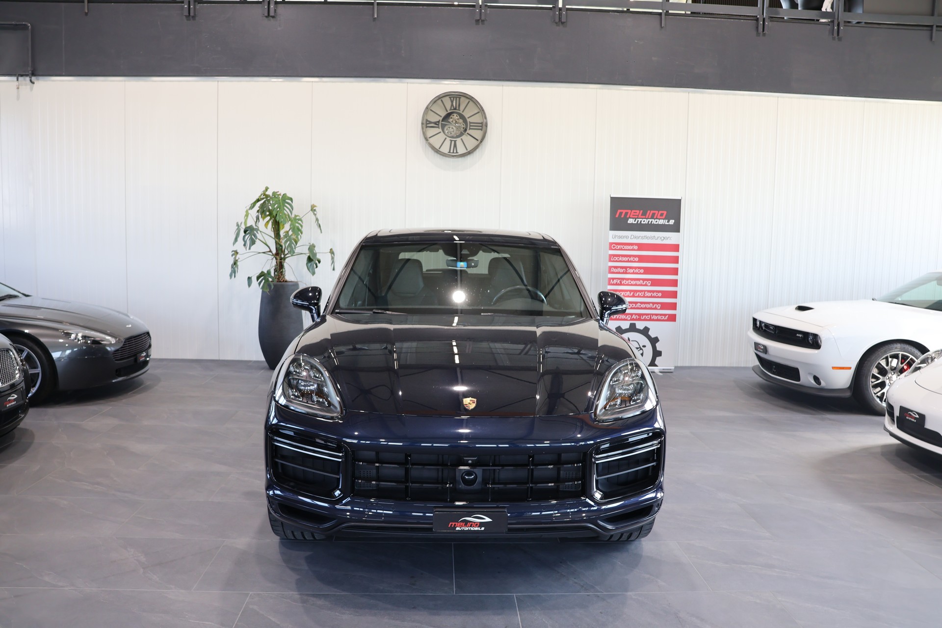 PORSCHE Cayenne Turbo-image-2