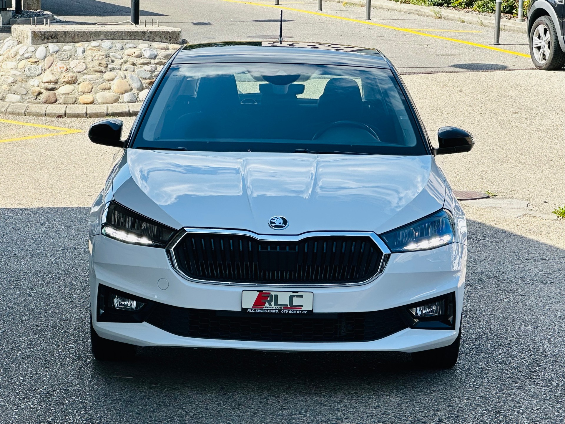 SKODA Fabia 1.0 TSI Ambition DSG-image-5