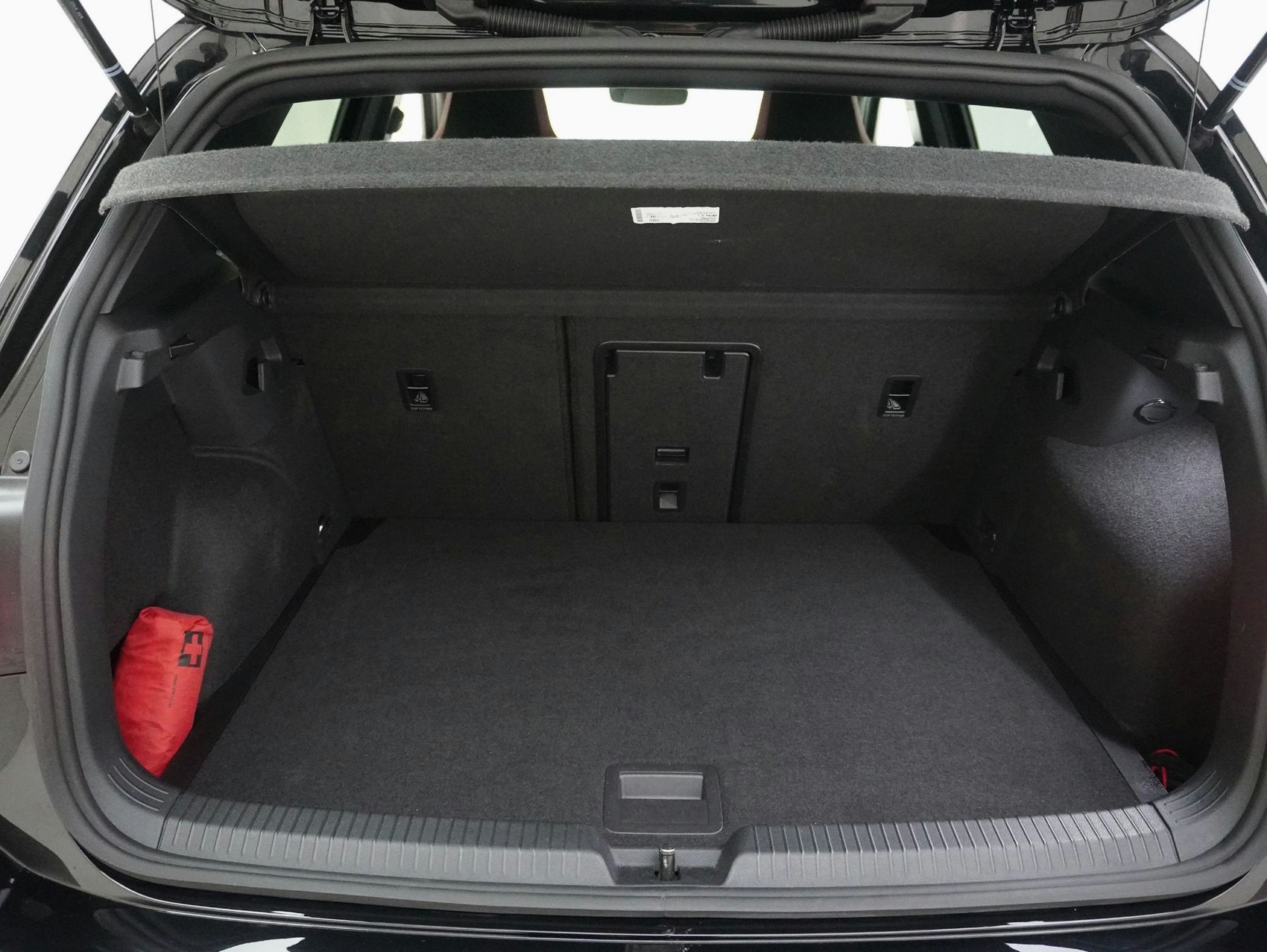 VW Golf 8.5 2.0 TSI DSG GTI Black Style (2025) ** Harman/Kardon / Head-Up / Panoramadach **-image-12