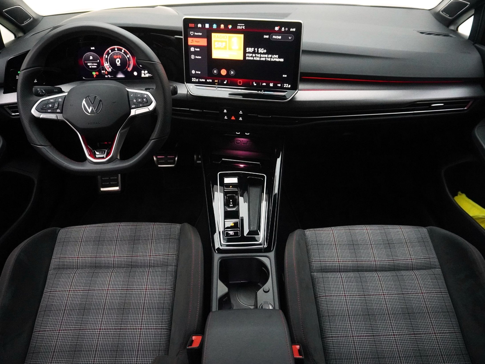 VW Golf 8.5 2.0 TSI DSG GTI Black Style (2025) ** Harman/Kardon / Head-Up / Panoramadach **-image-13