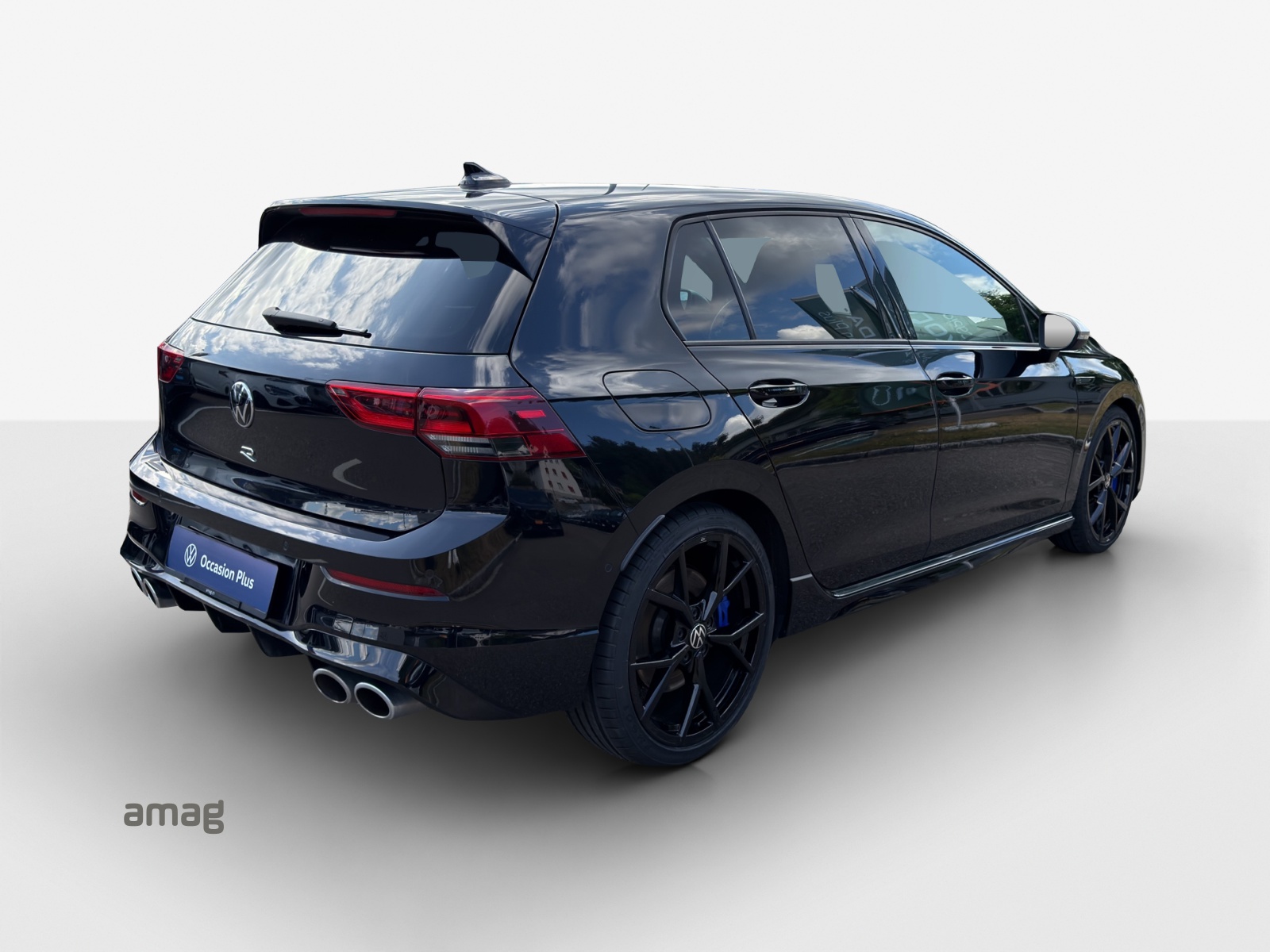 VW Golf 2.0 TSI R DSG 4Motion-image-4