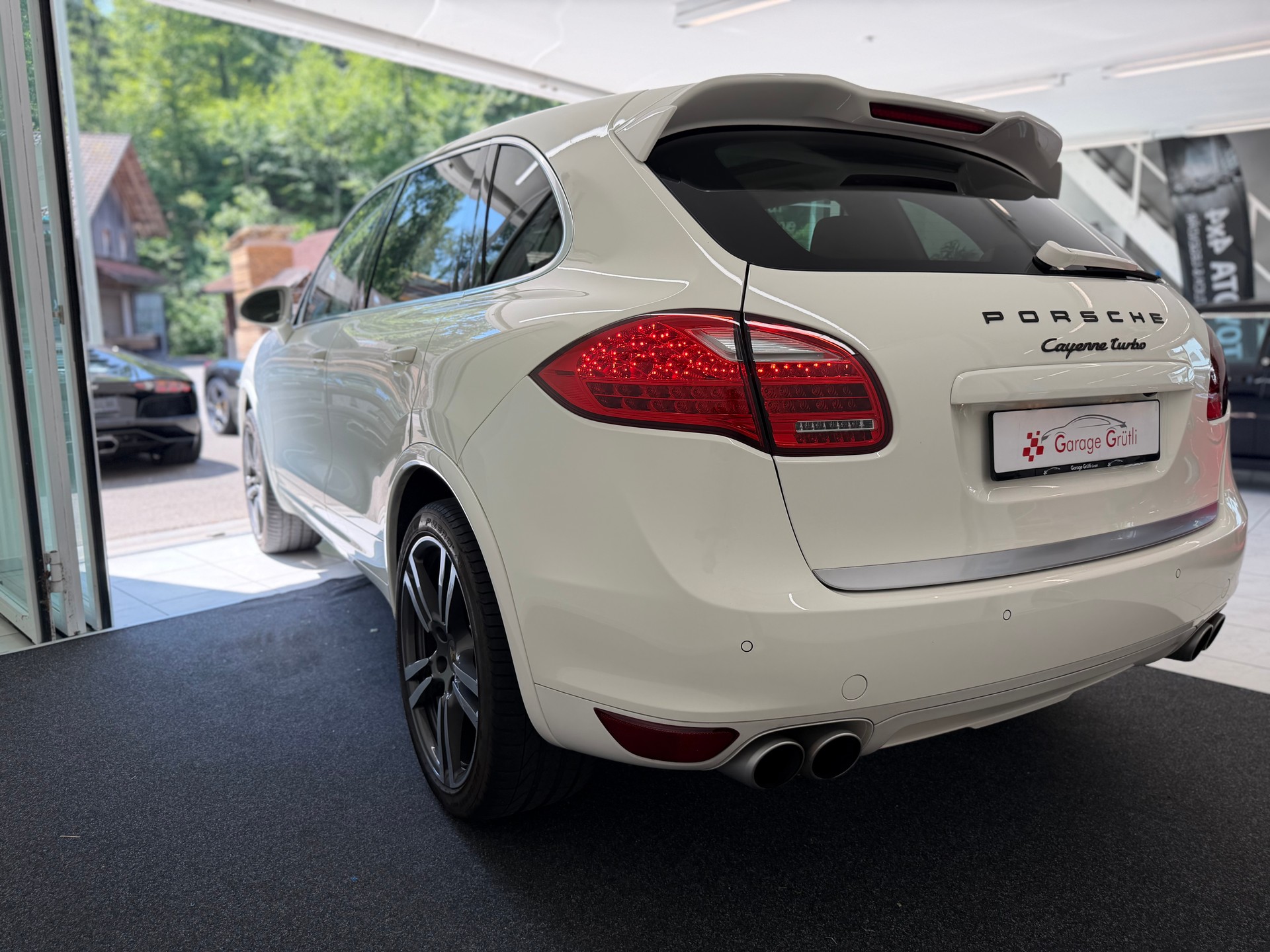 PORSCHE Cayenne 4.8 V8 Turbo TipT-image-20