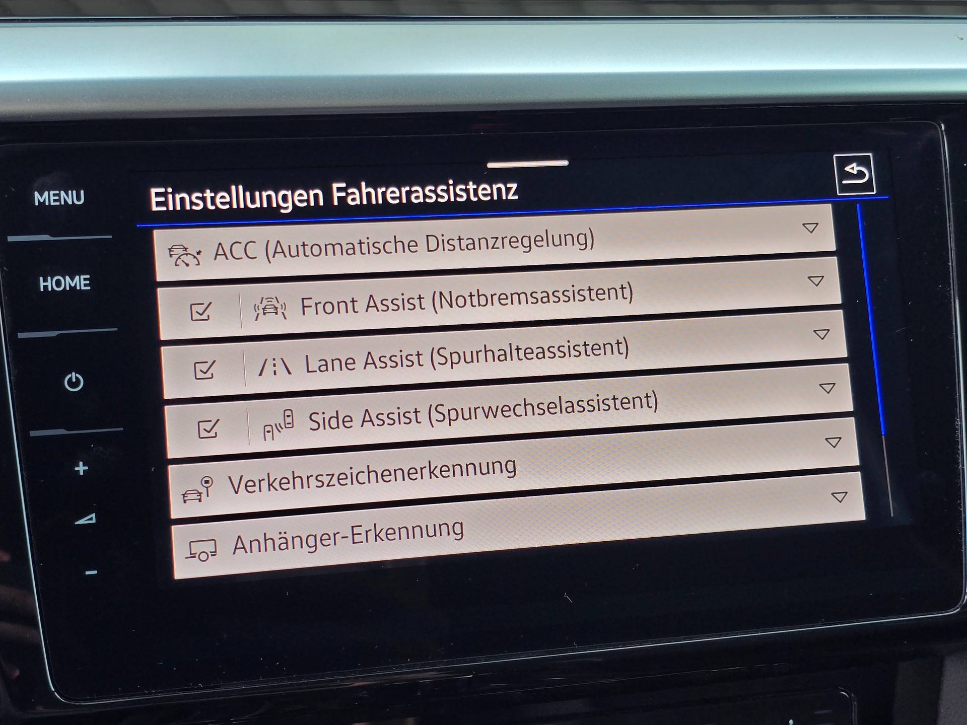 VW Arteon SB 2.0 TSI R-Line 4Motion DSG mit AHK-image-23