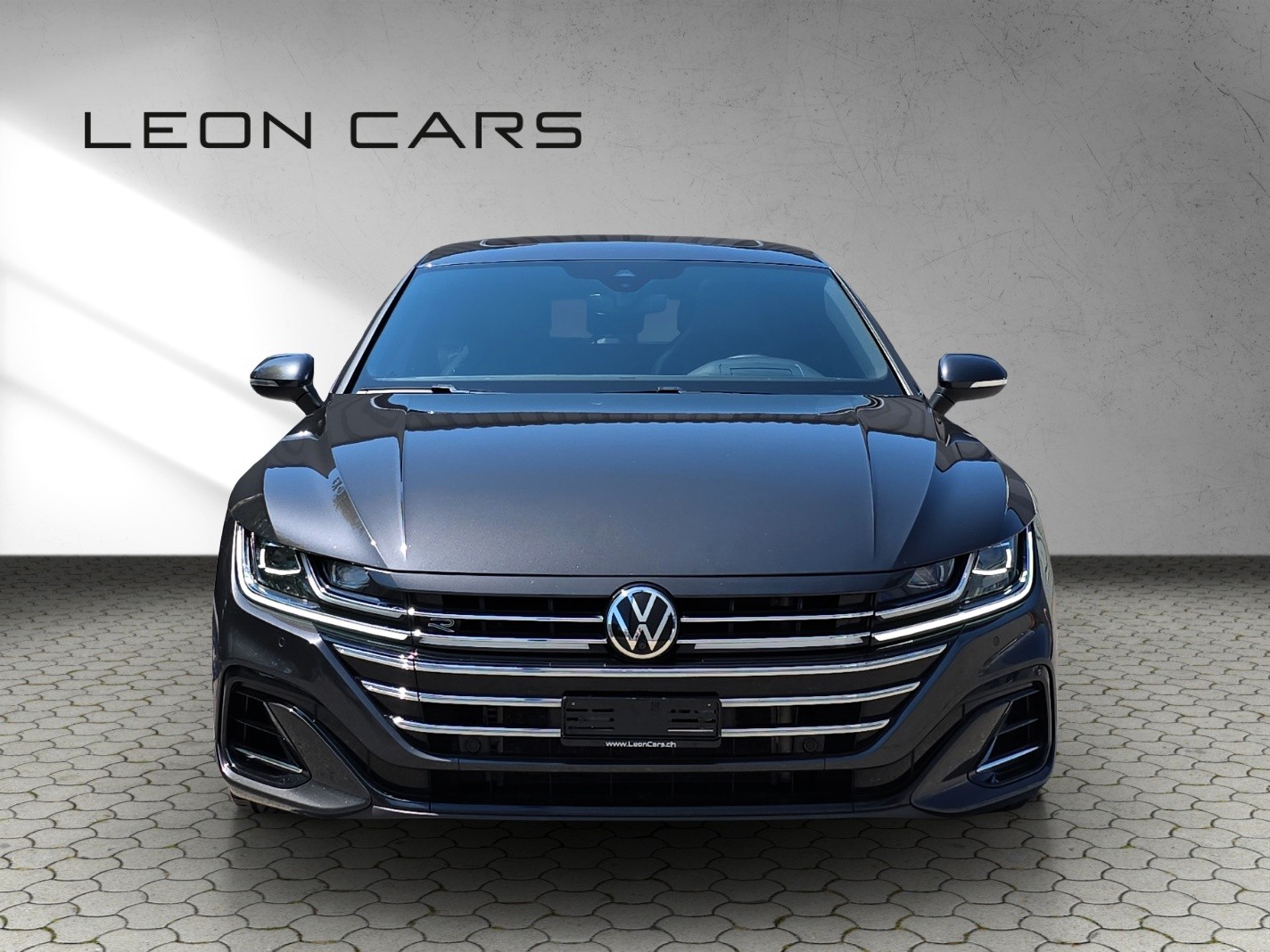 VW Arteon SB 2.0 TSI R-Line 4Motion DSG mit AHK-showroom-element-1