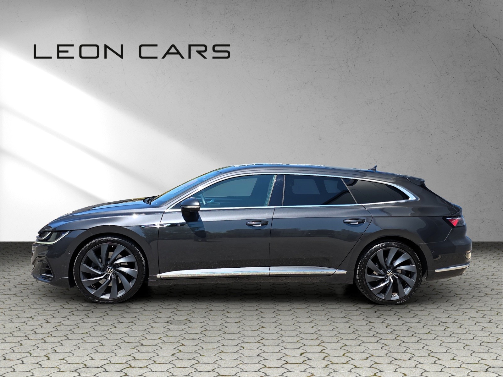 VW Arteon SB 2.0 TSI R-Line 4Motion DSG mit AHK-image-7
