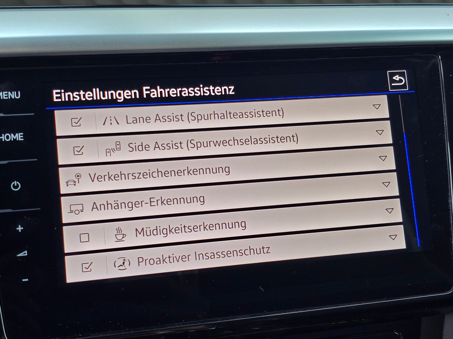 VW Arteon SB 2.0 TSI R-Line 4Motion DSG mit AHK-image-24