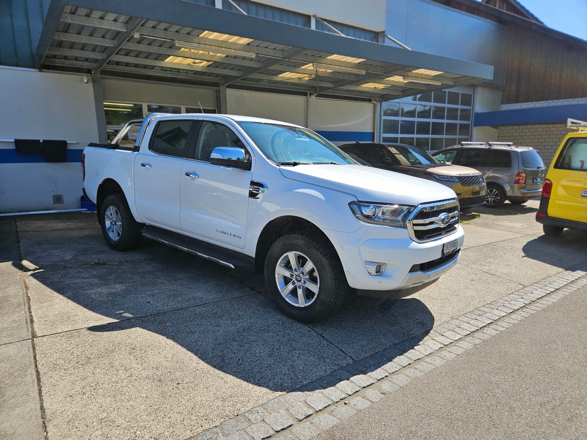 FORD Ranger Limited 2.0 Eco Blue 4x4 A-image-2