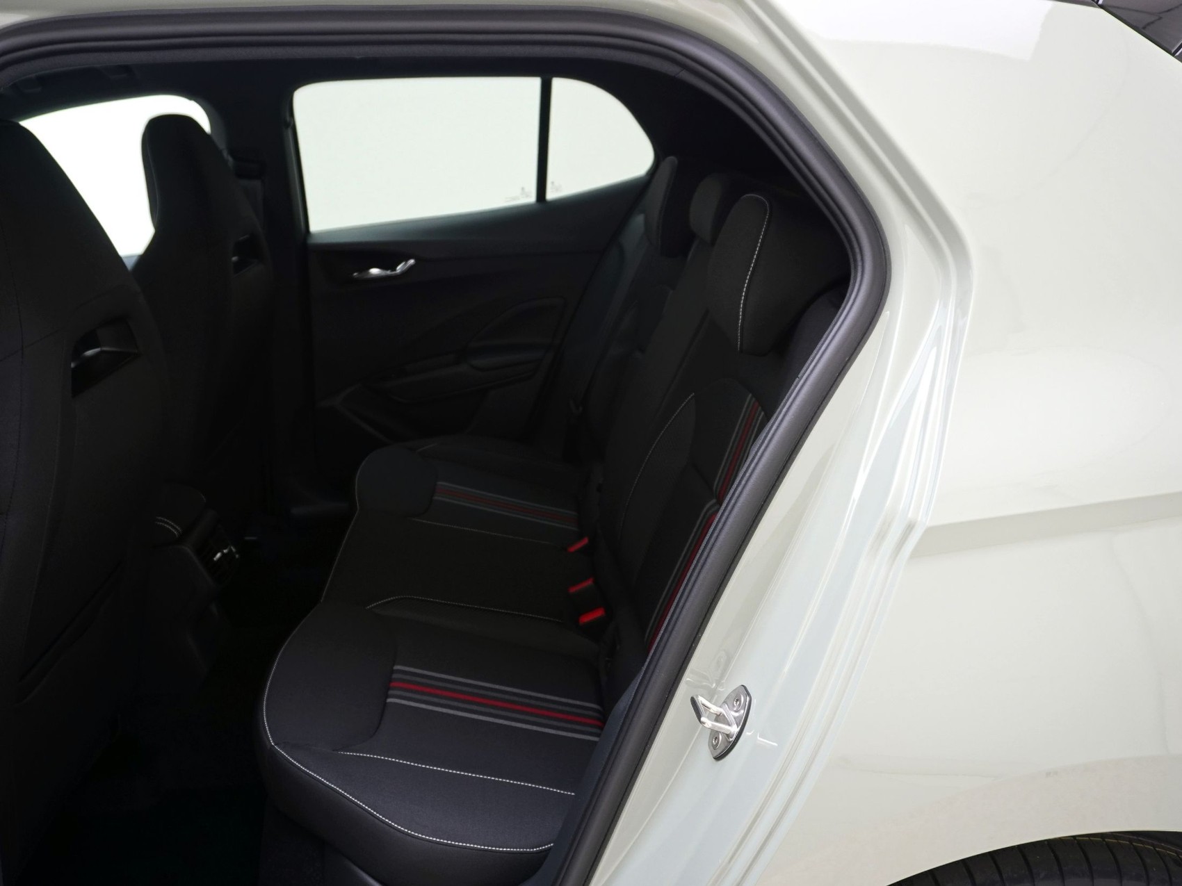SKODA Fabia 1.0 TSI Monte Carlo DSG-image-13