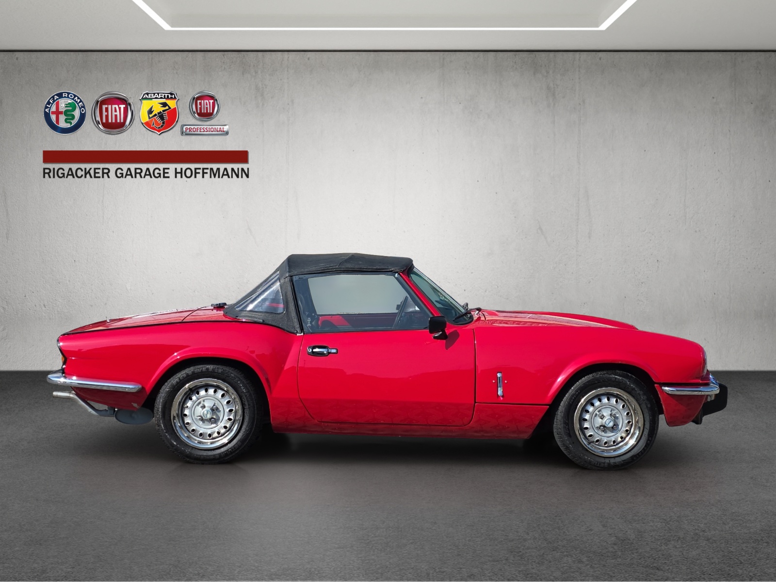TRIUMPH 1500-image-2