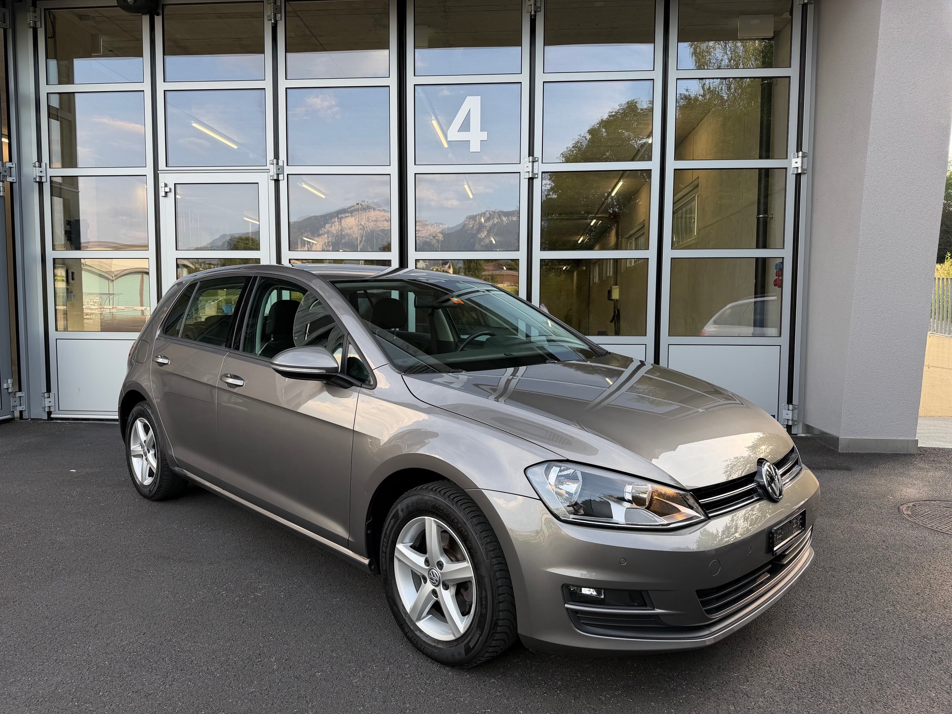 VW Golf 1.2 TSI Comfortline-image-0
