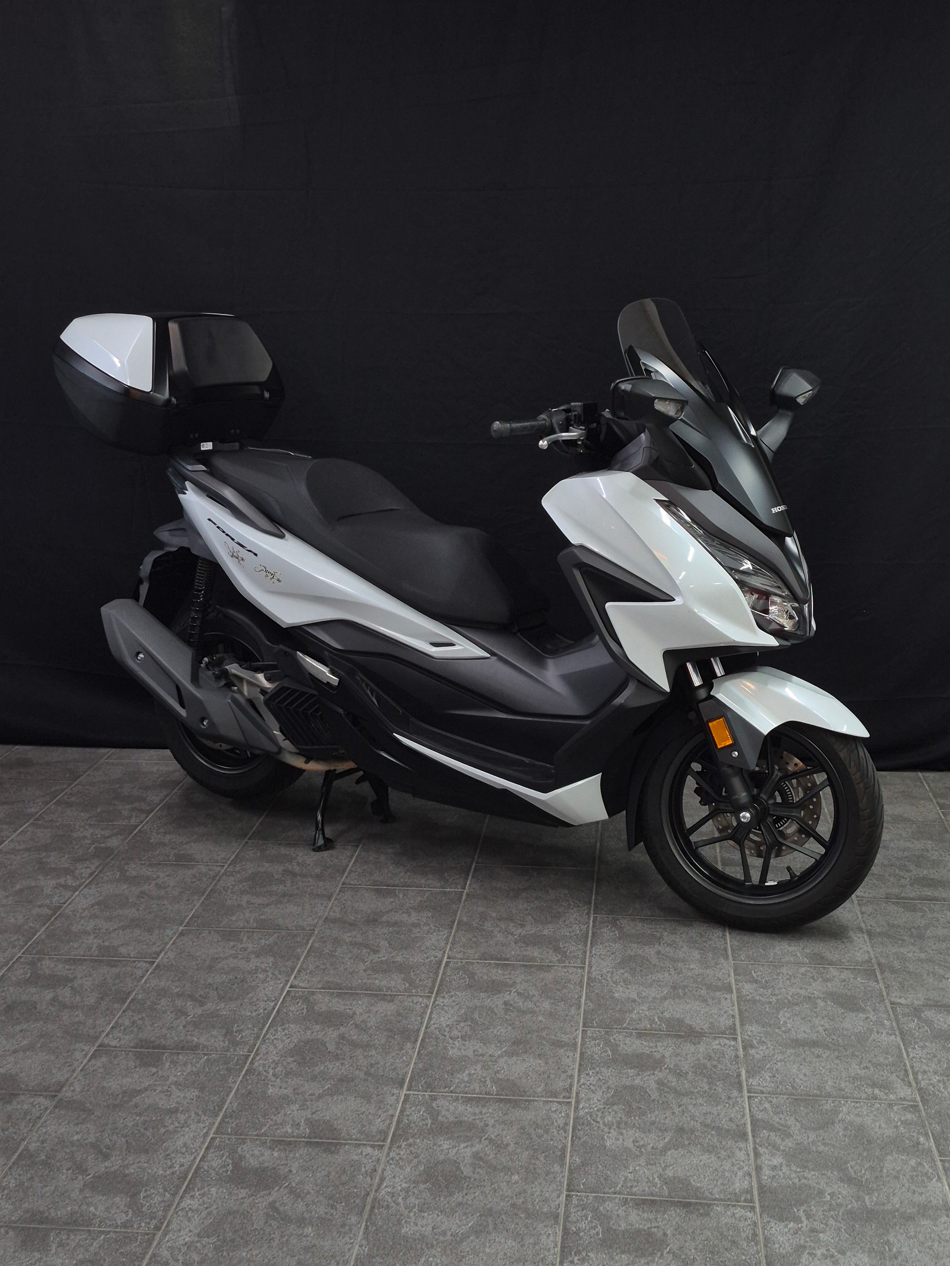 HONDA Nss 125 Forza ABS-image-4