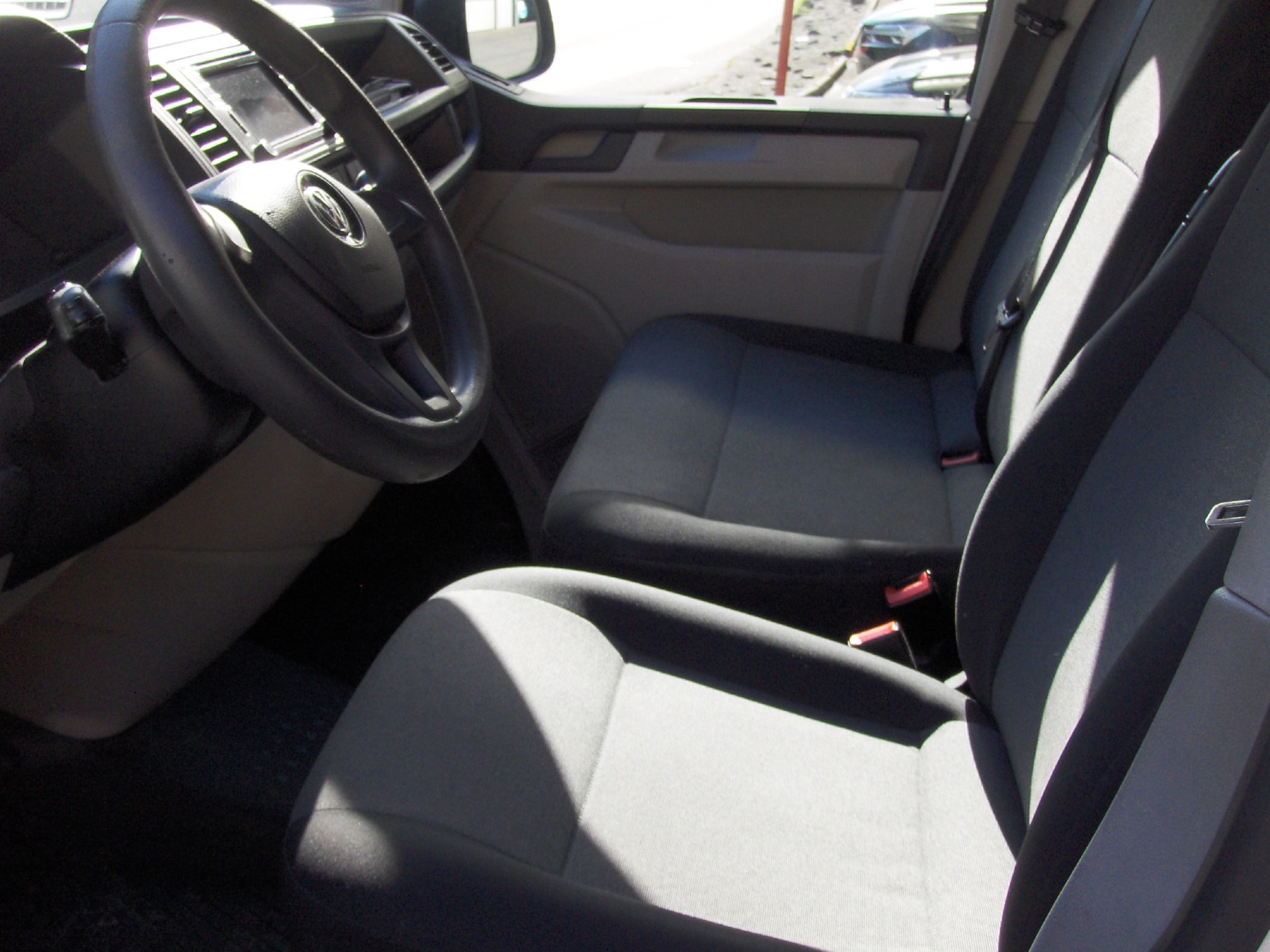 VW T6 2.0 TDI 4Motion DSG-image-4