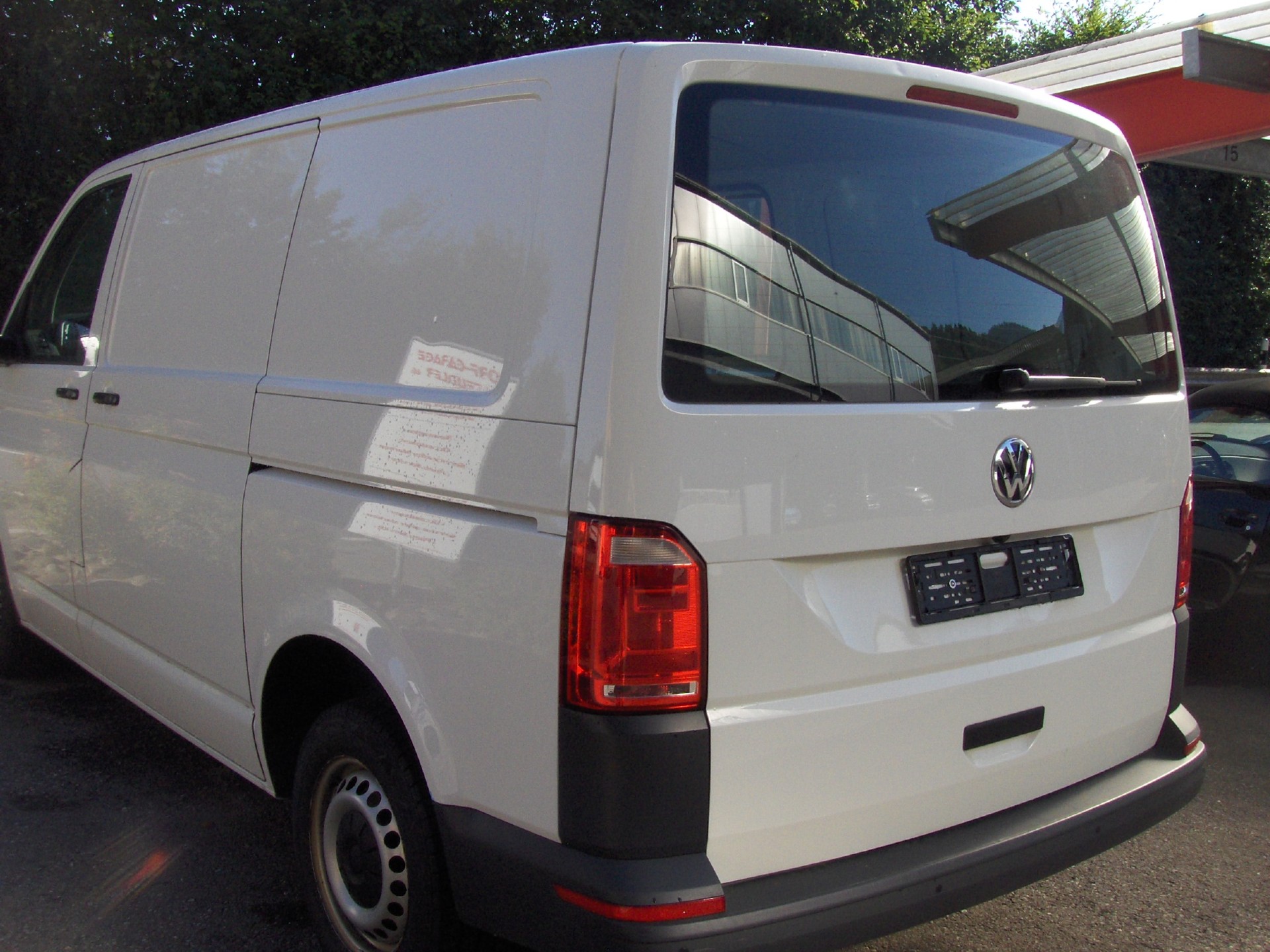 VW T6 2.0 TDI 4Motion DSG-image-3