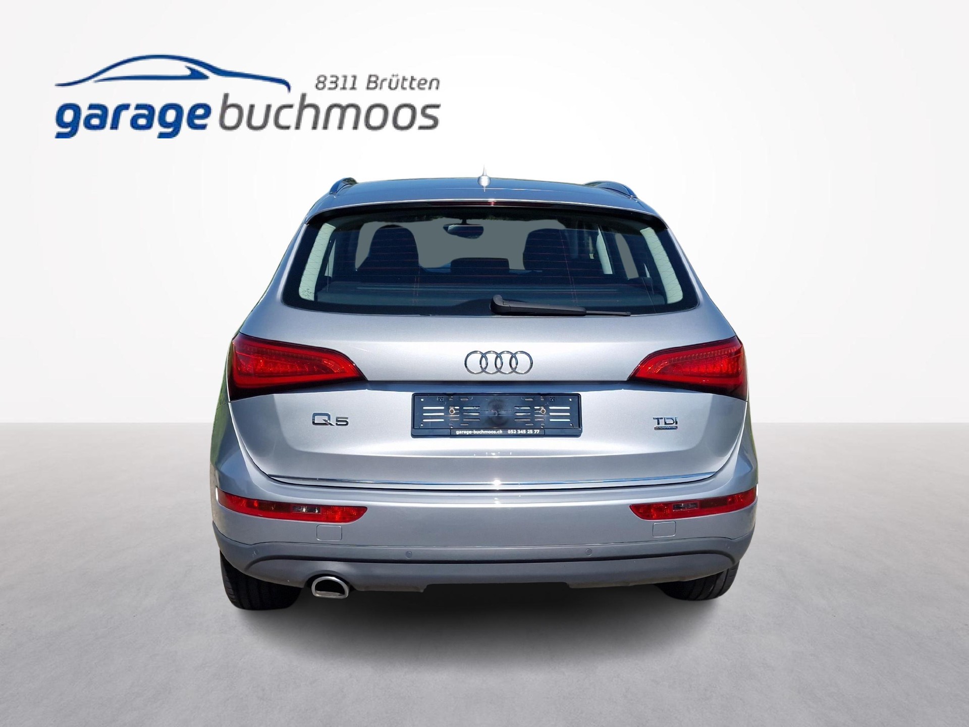 AUDI Q5 2.0 TDI quattro T-Tronic-image-3