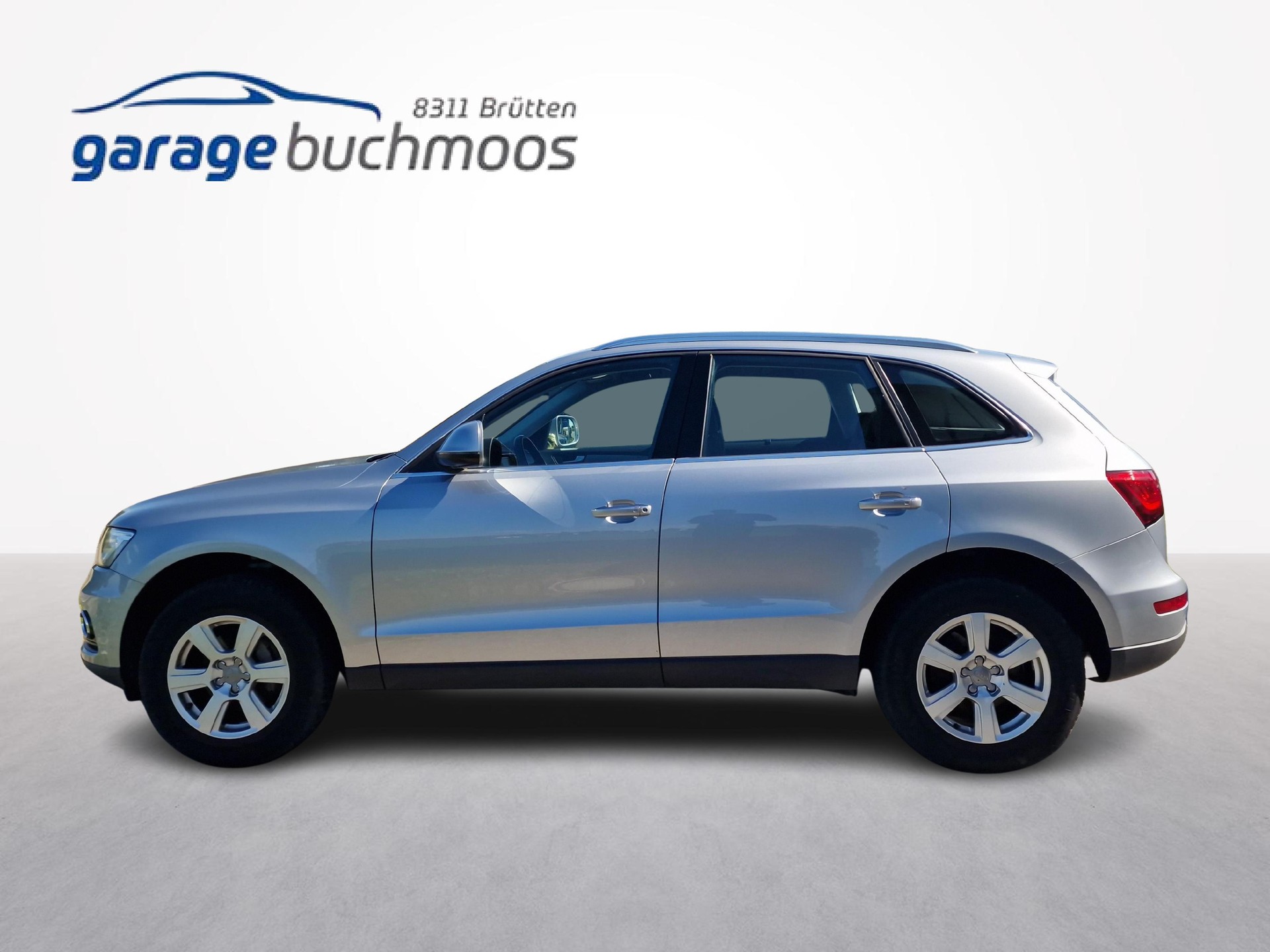 AUDI Q5 2.0 TDI quattro T-Tronic-image-1