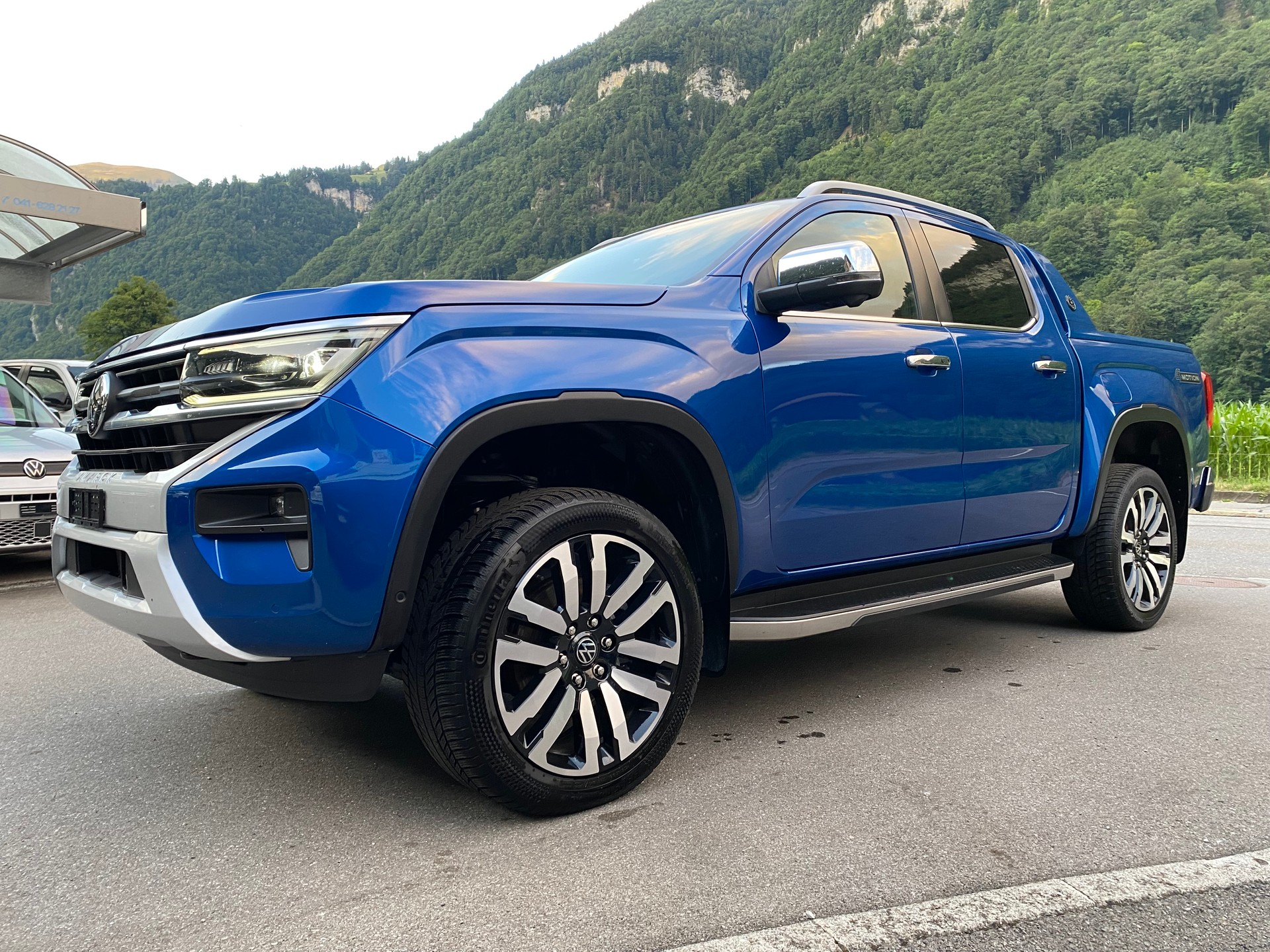 VW Amarok 3.0TDI Aventura Winter 2-image-1