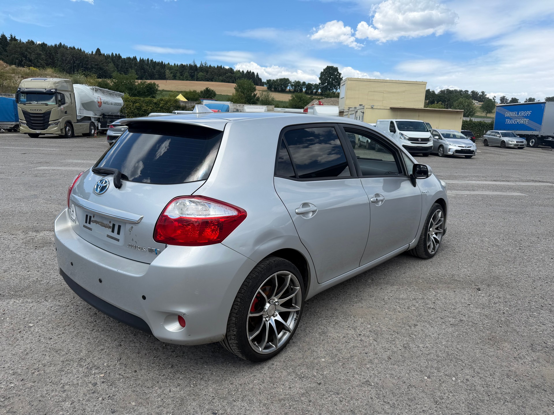 TOYOTA Auris 1.8 16V HSD Linea Sol-image-4