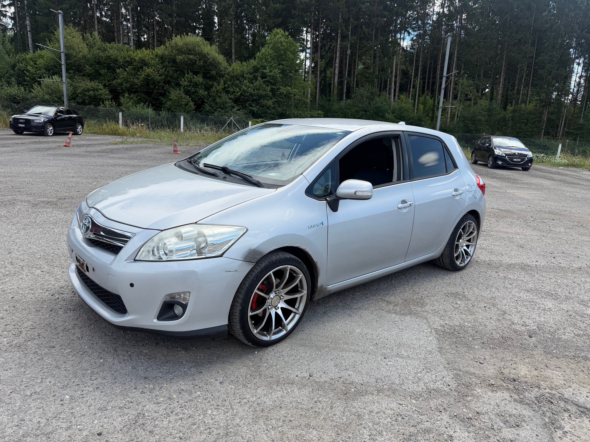 TOYOTA Auris 1.8 16V HSD Linea Sol-image-2