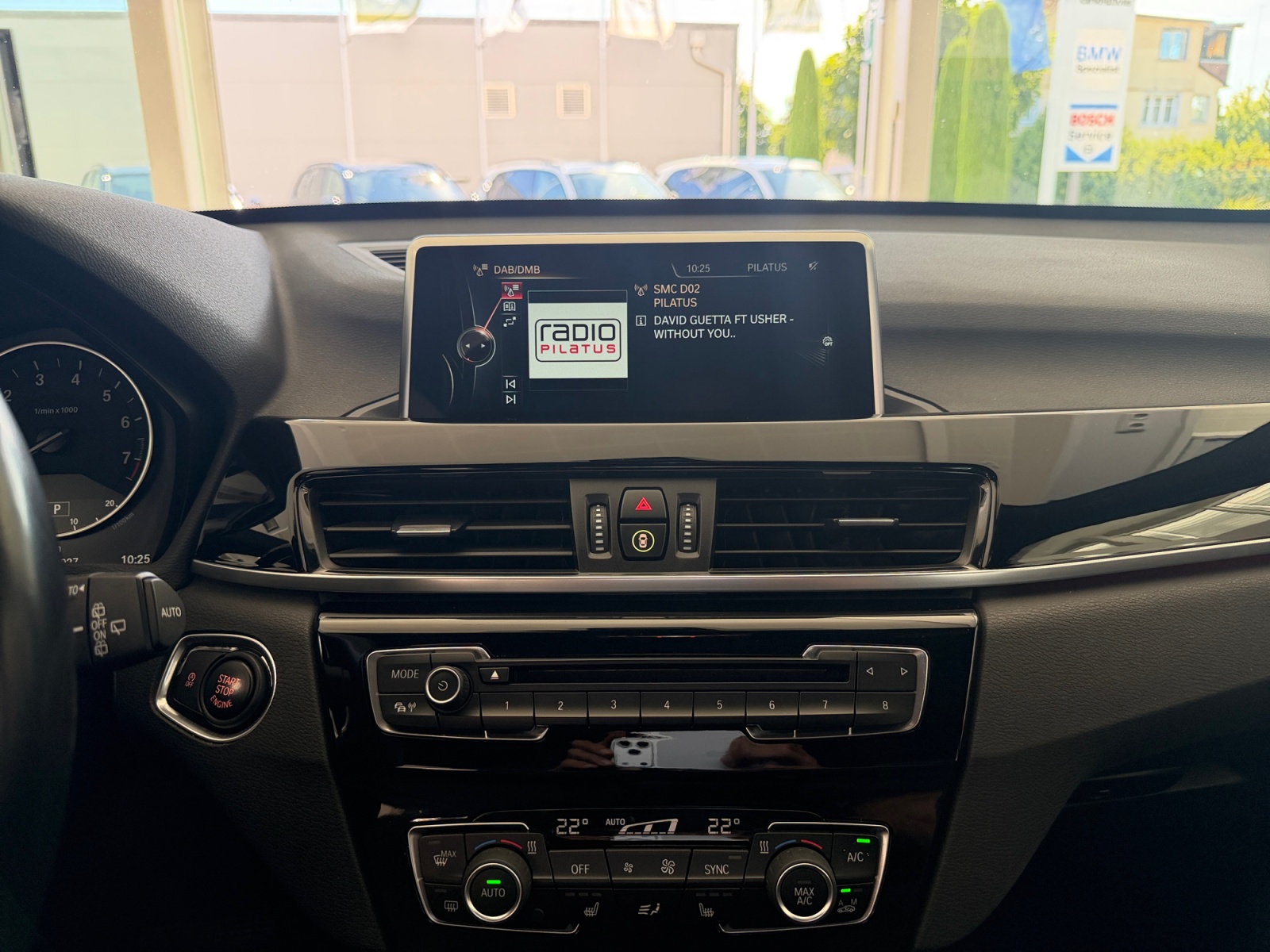BMW X1 xDrive 25i M Sport Steptronic-image-15