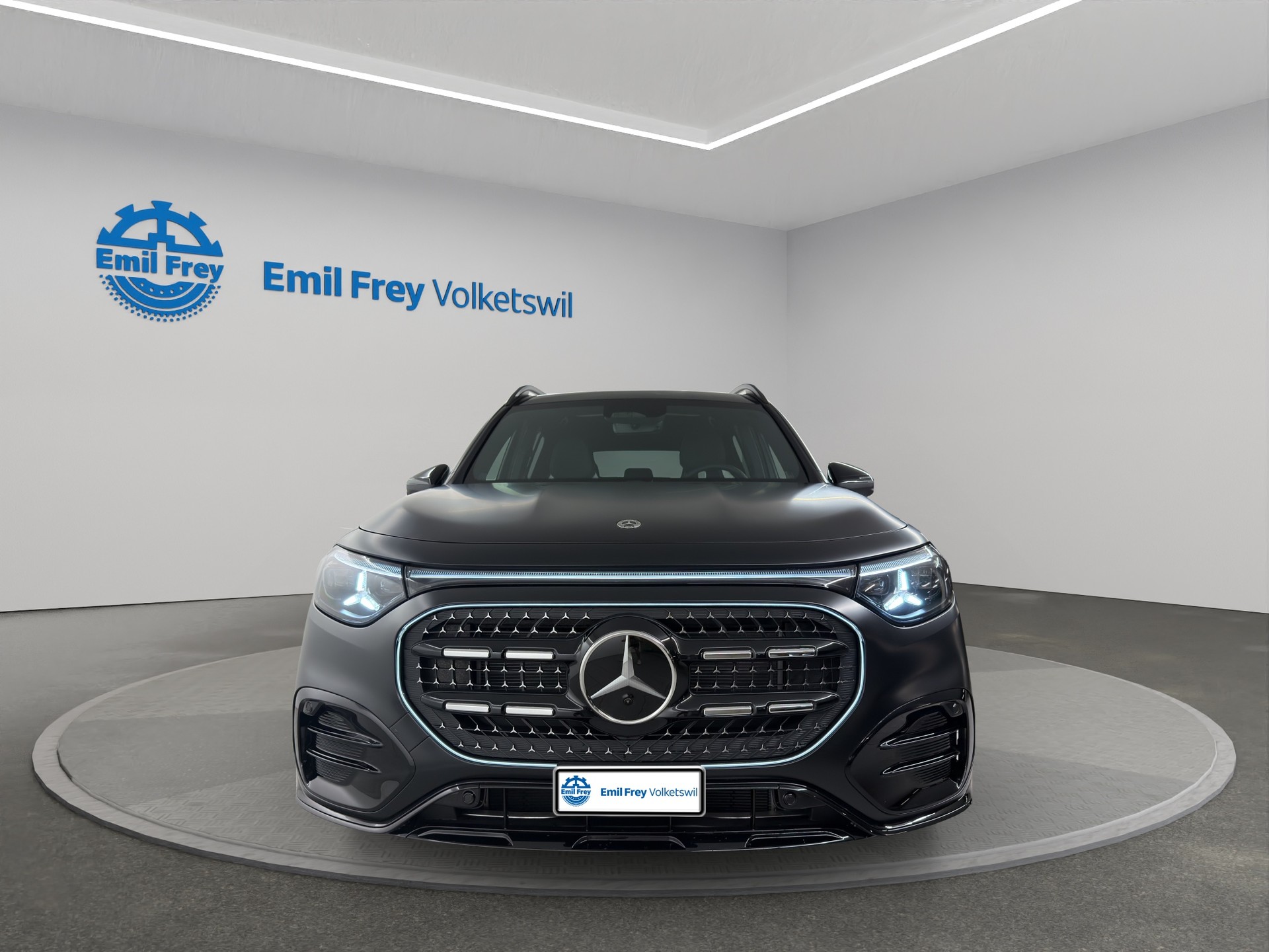 MERCEDES-BENZ GLB 220 4matic-showroom-element-3
