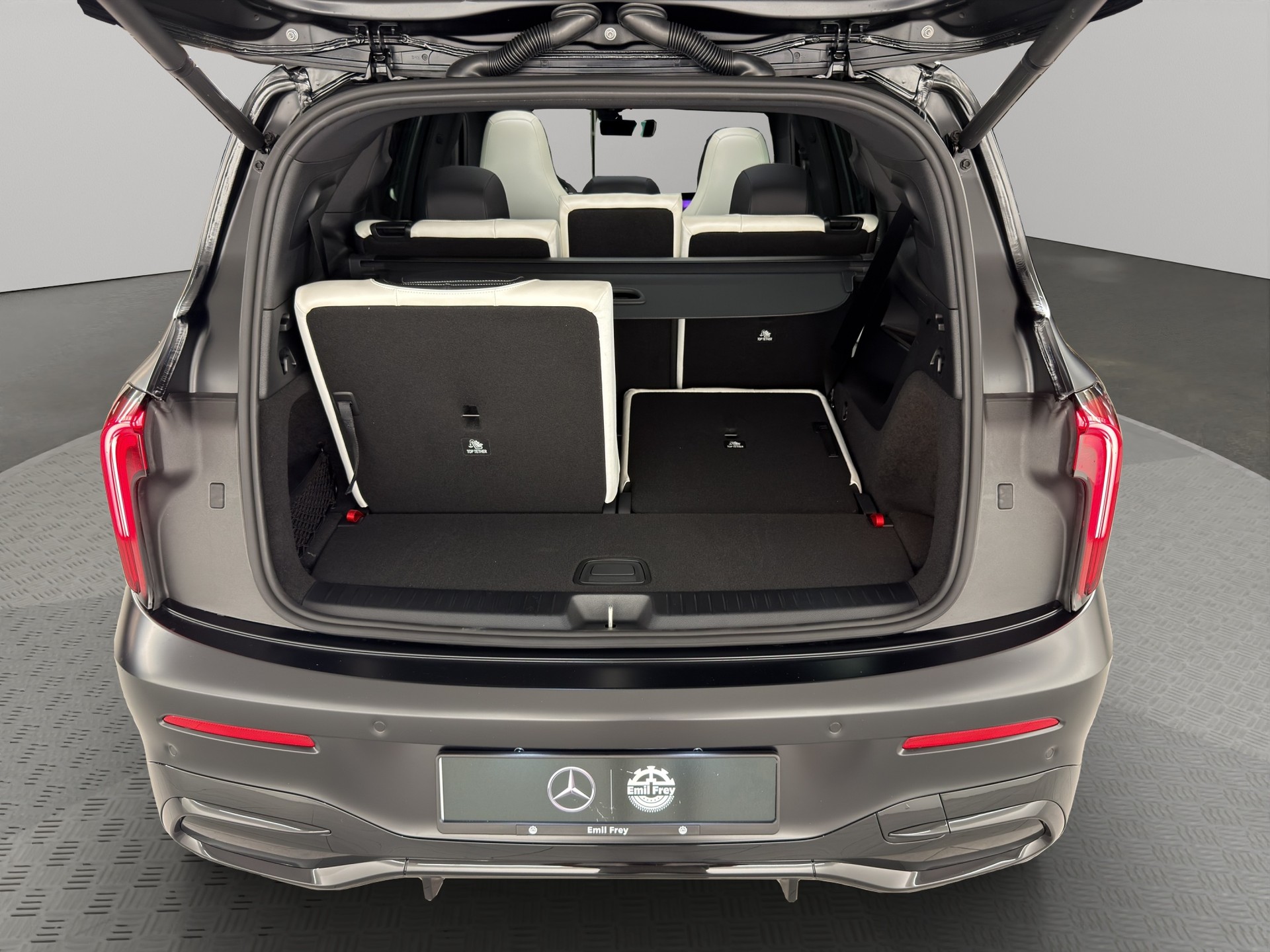 MERCEDES-BENZ GLB 220 4matic-image-5