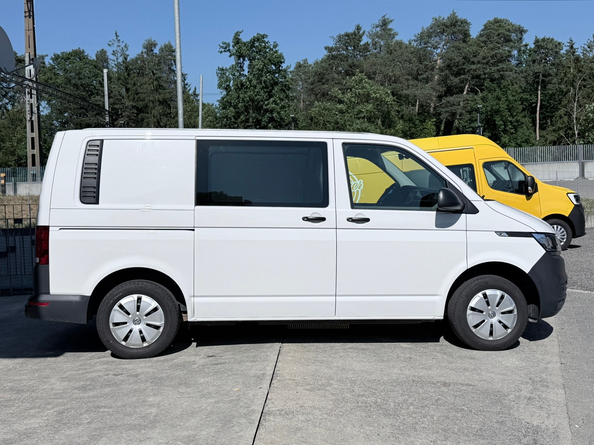 VW T6.1 2.0 TDI 4Motion-image-3