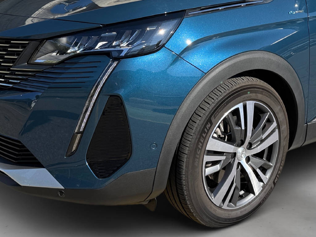 PEUGEOT 3008 Plug-in Hybrid 225ch e-EAT8 Allure Pack-image-1
