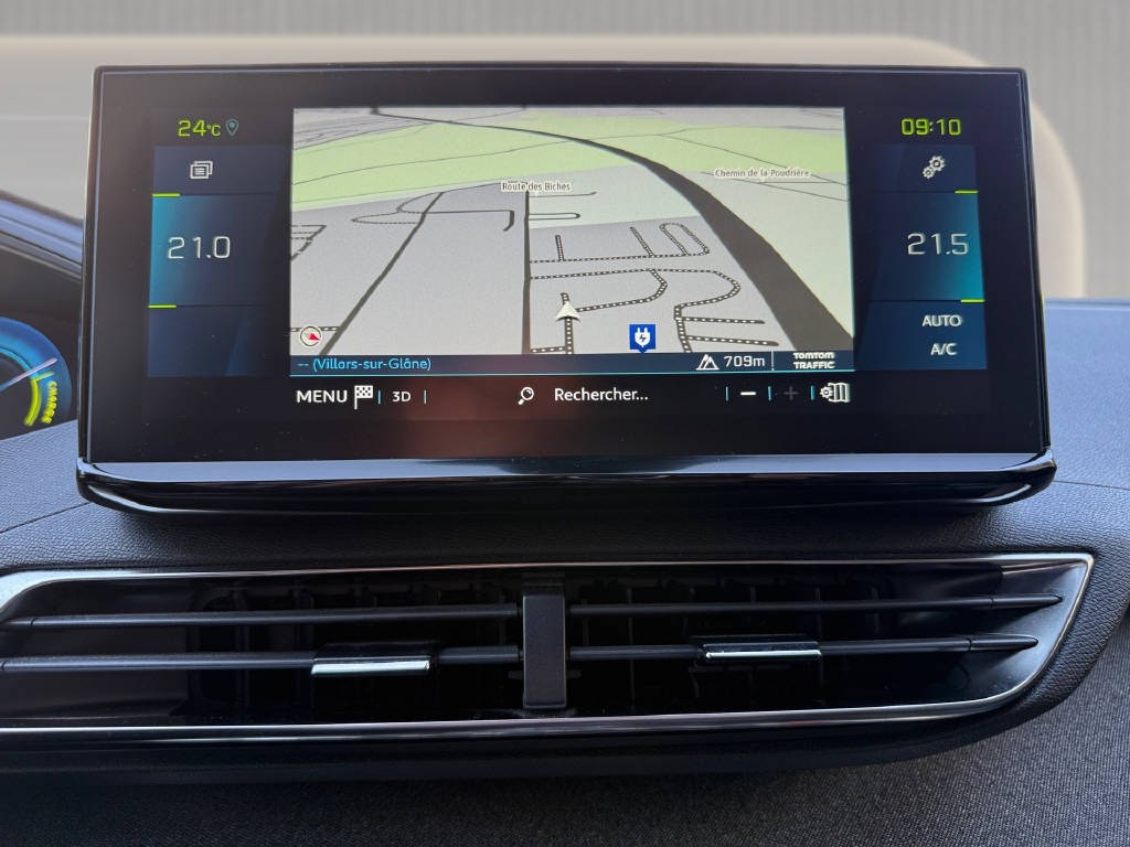 PEUGEOT 3008 Plug-in Hybrid 225ch e-EAT8 Allure Pack-image-9
