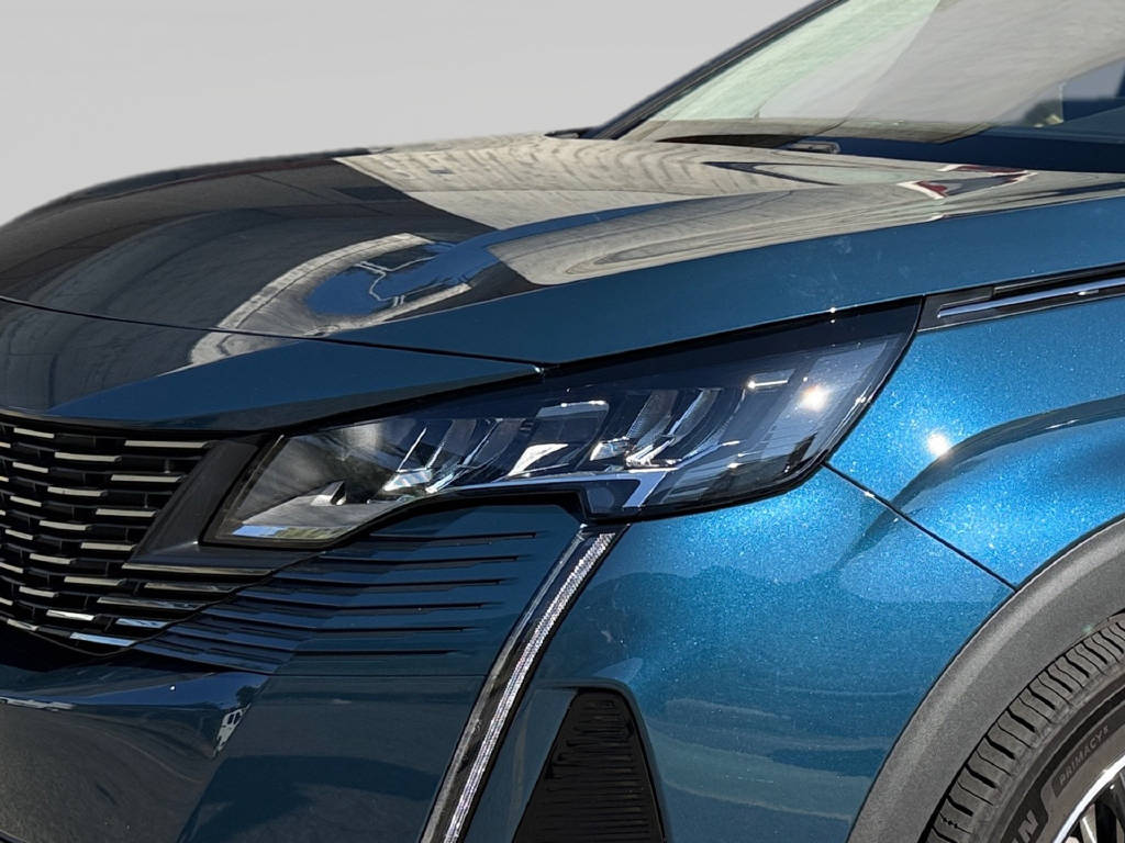 PEUGEOT 3008 Plug-in Hybrid 225ch e-EAT8 Allure Pack-image-2