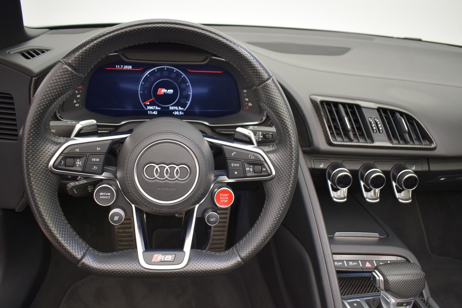 AUDI R8 Spyder 5.2 plus S-Tronic "Audi Individual Camouflage grün"-image-23