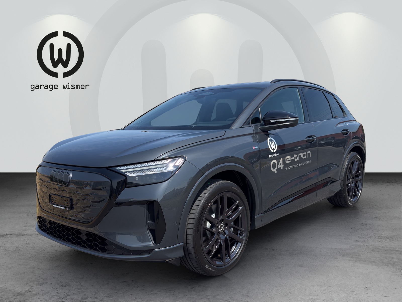 AUDI Q4 e-tron SUV quattro performance