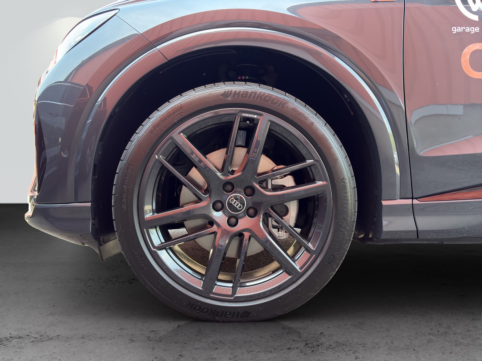 AUDI Q4 e-tron SUV quattro performance-image-10