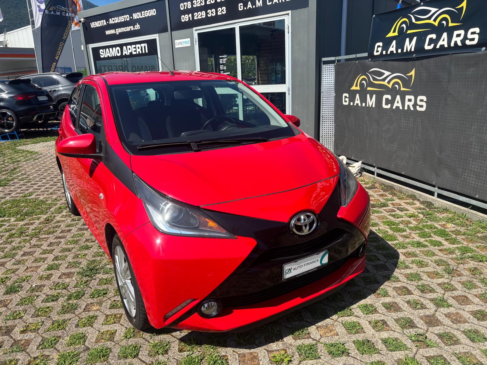 TOYOTA Aygo 1.0 VVT-i x