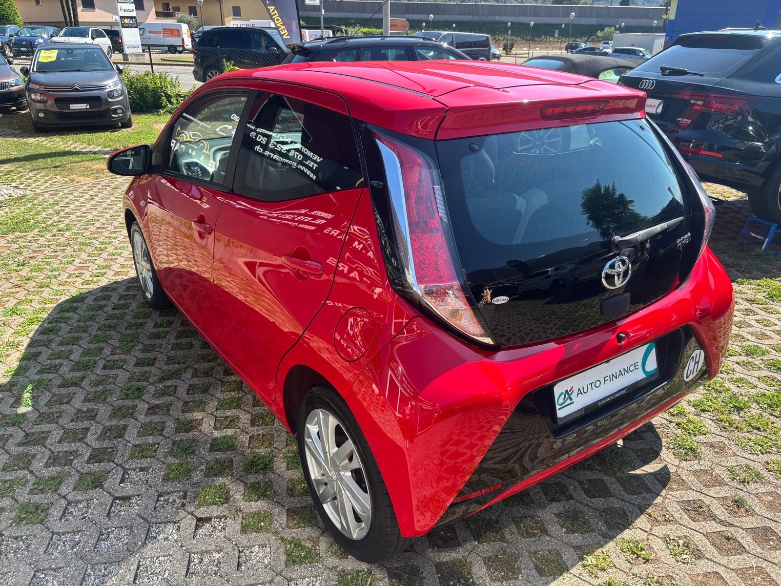 TOYOTA Aygo 1.0 VVT-i x-image-3