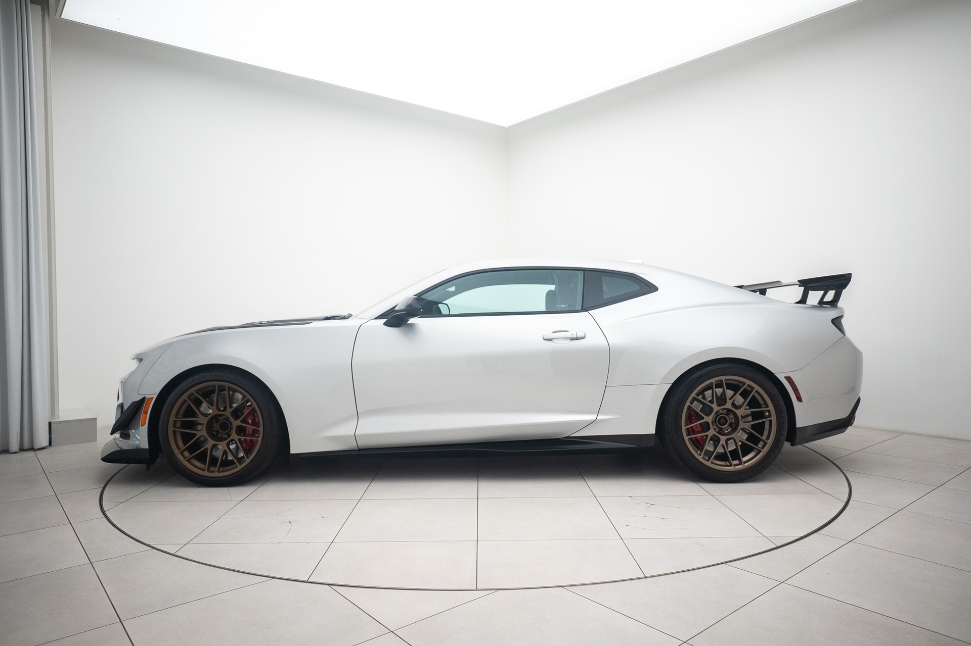 CHEVROLET Camaro ZL1 1LE-image-1