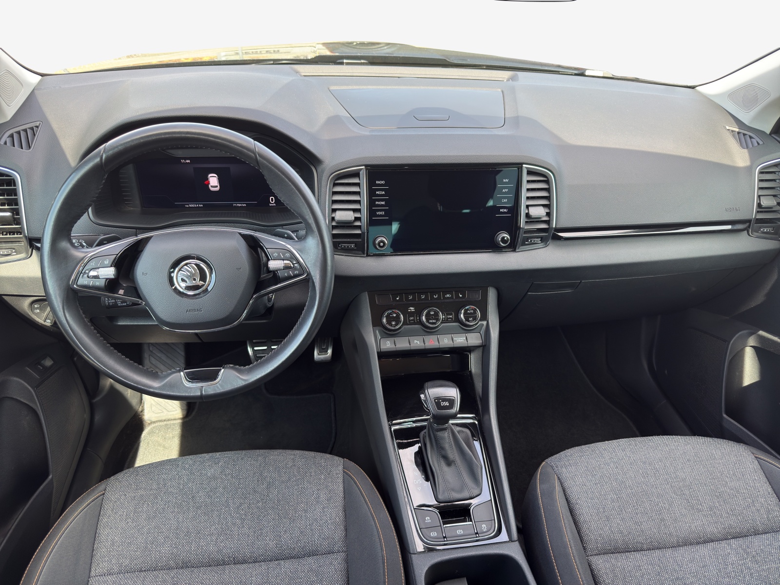 SKODA Karoq 1.5 TSI ACT Clever DSG-image-8