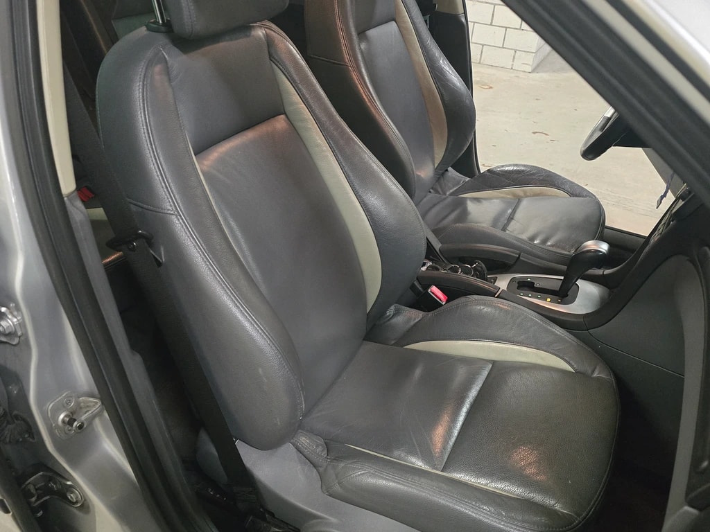 SAAB 9-3 2.8T V6 Aero-image-13