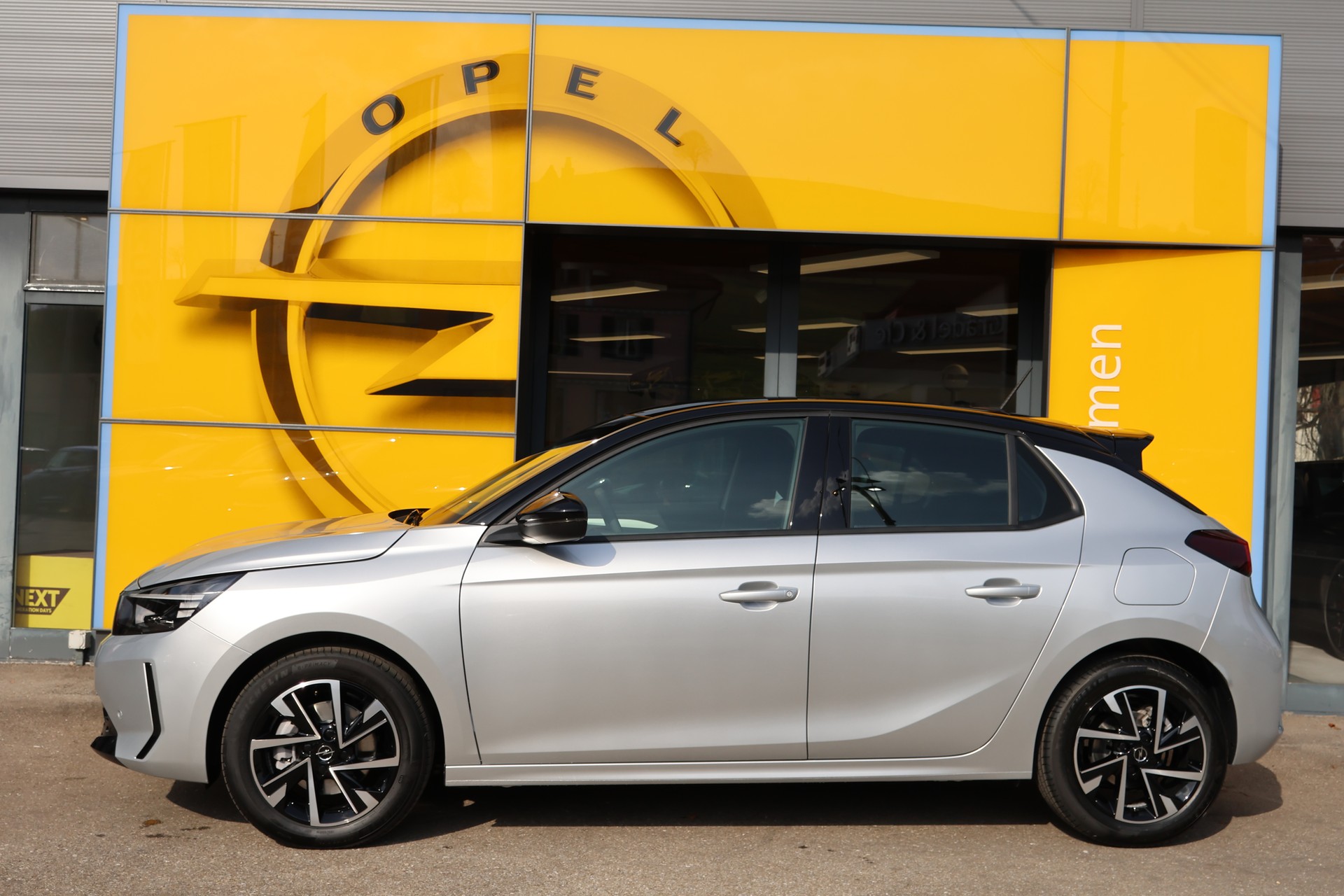 OPEL Corsa 1.2 MHEV Viva-image-1