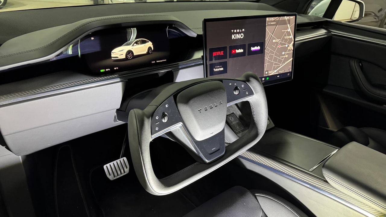TESLA Model X 100kWh Plaid 1268PS / Autopilot HW 4.0-image-11