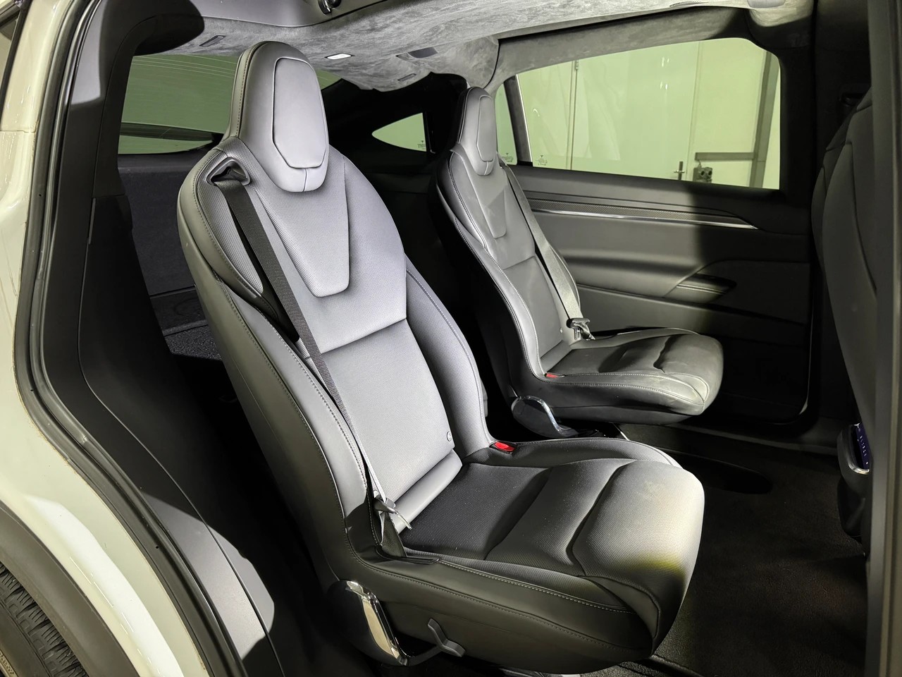 TESLA Model X 100kWh Plaid 1268PS / Autopilot HW 4.0-image-8