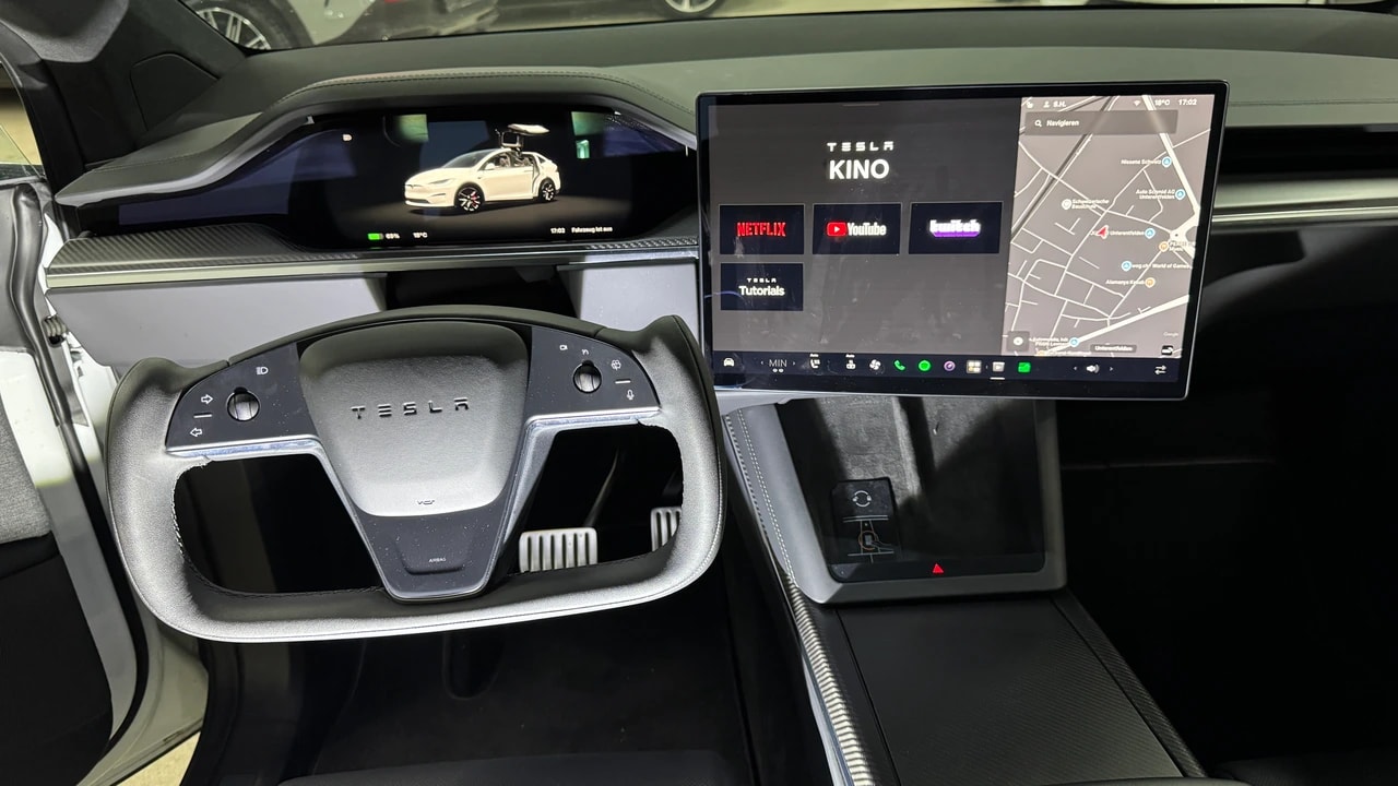 TESLA Model X 100kWh Plaid 1268PS / Autopilot HW 4.0-image-12