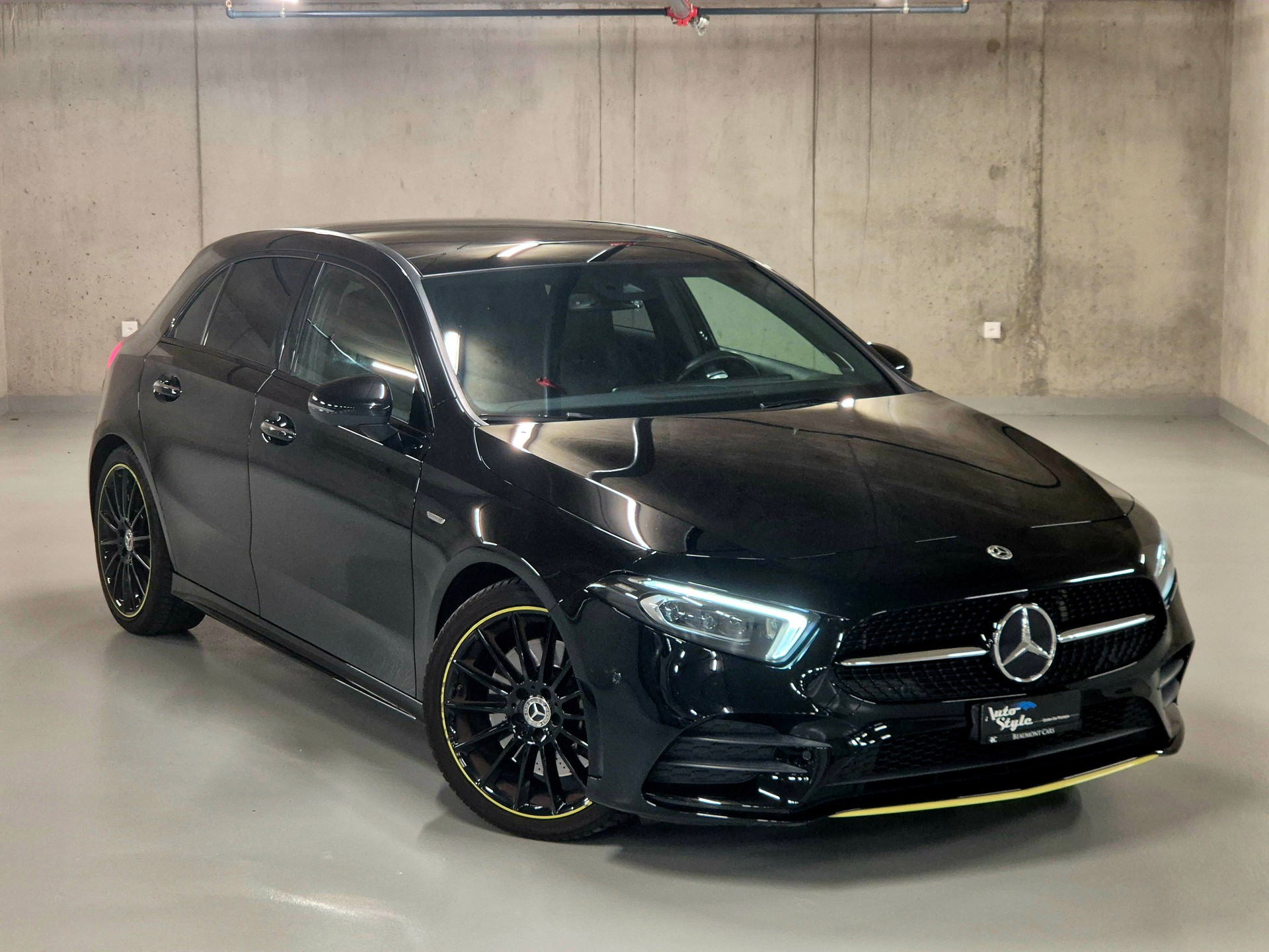 MERCEDES-BENZ A 250 AMG Line 7G-DCT-image-0
