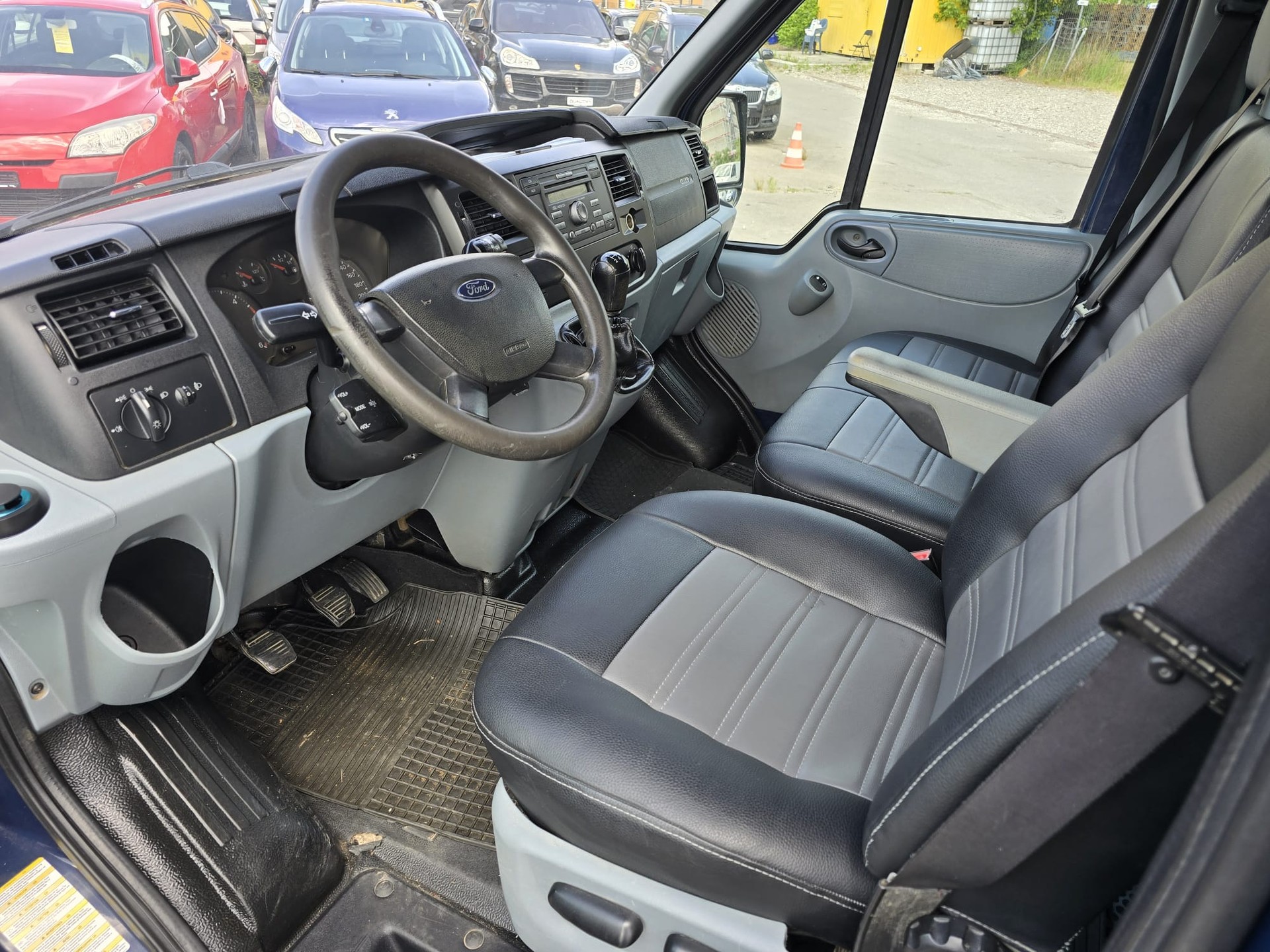 FORD Transit 2.2 TDCi 280 S-image-14